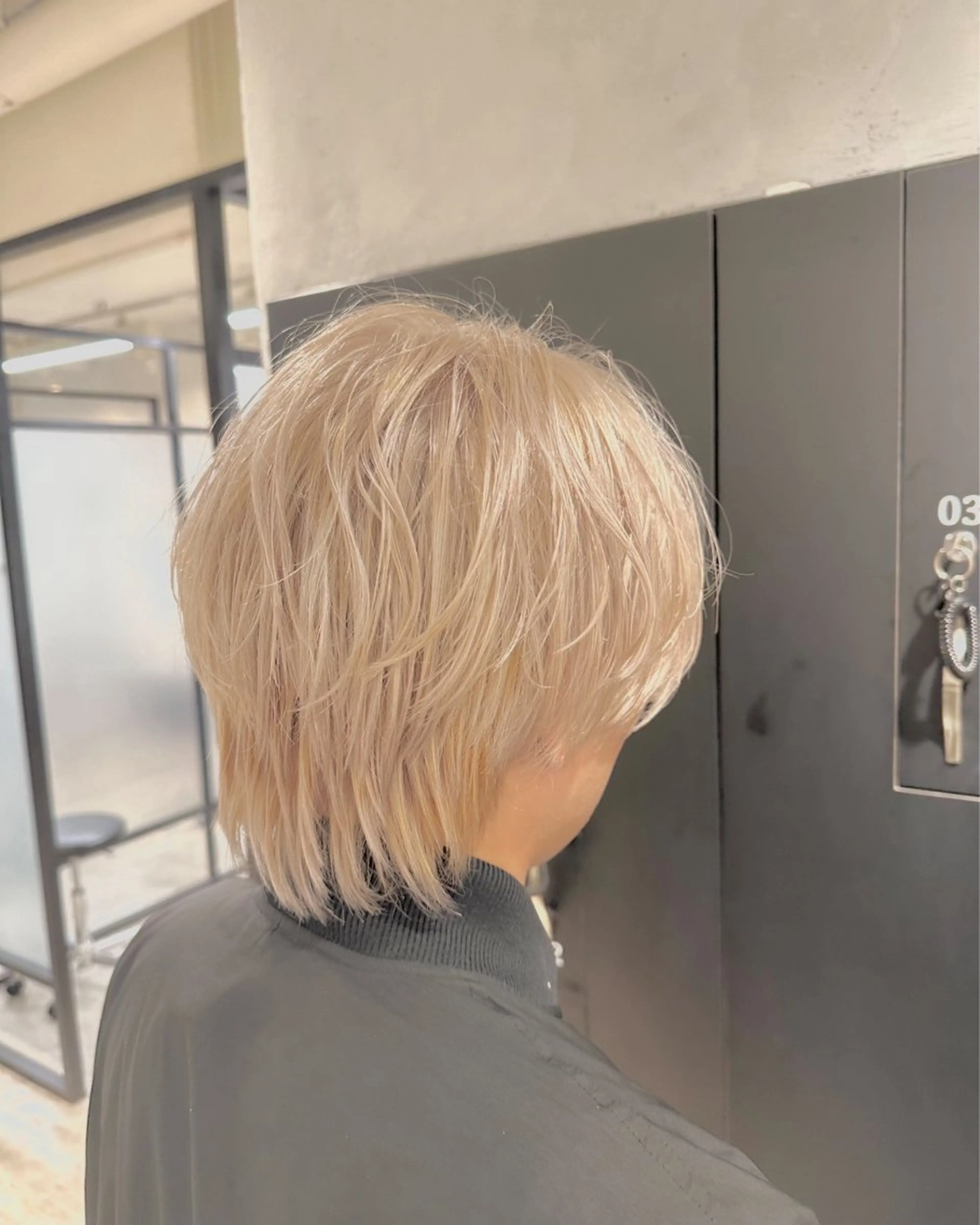 カラー メンズ ヘアカラー トリートメント ハイトーン･髪質改善 MIOKAのヘアスタイル