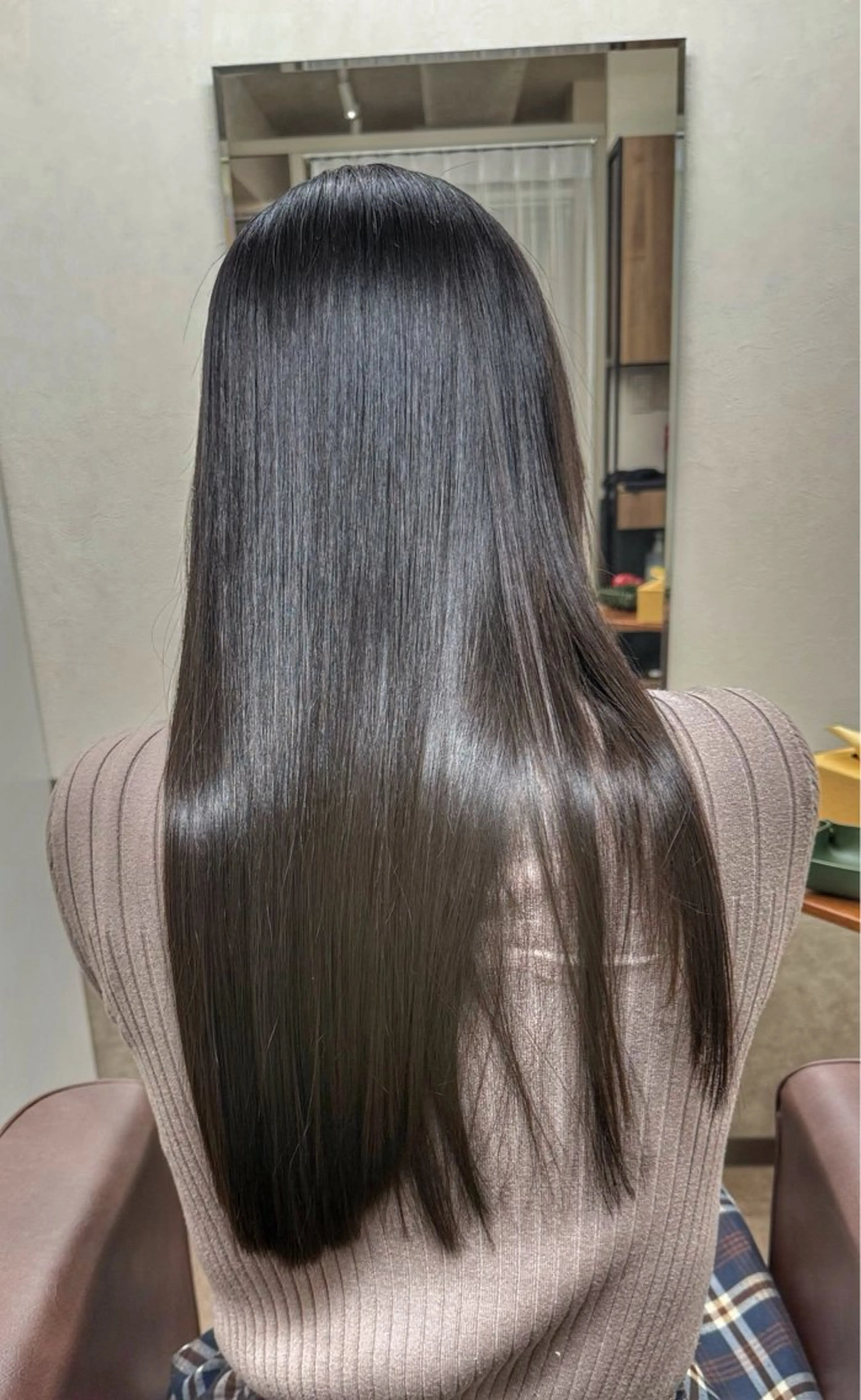ロング カット トリートメント 髪質改善🪽半個室 サロン新宿3丁目のヘアスタイル
