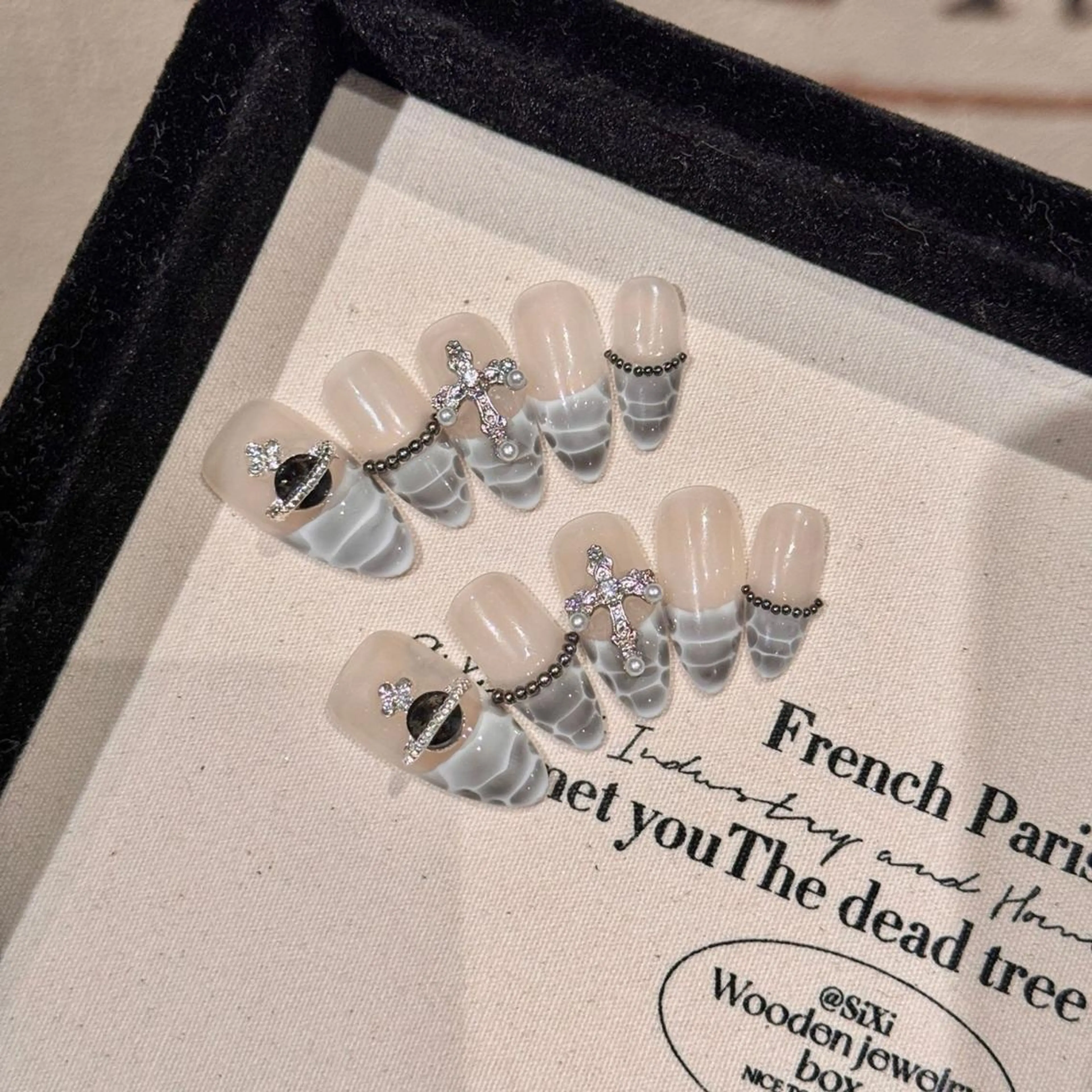 ネイル Mia Miaのネイルデザイン