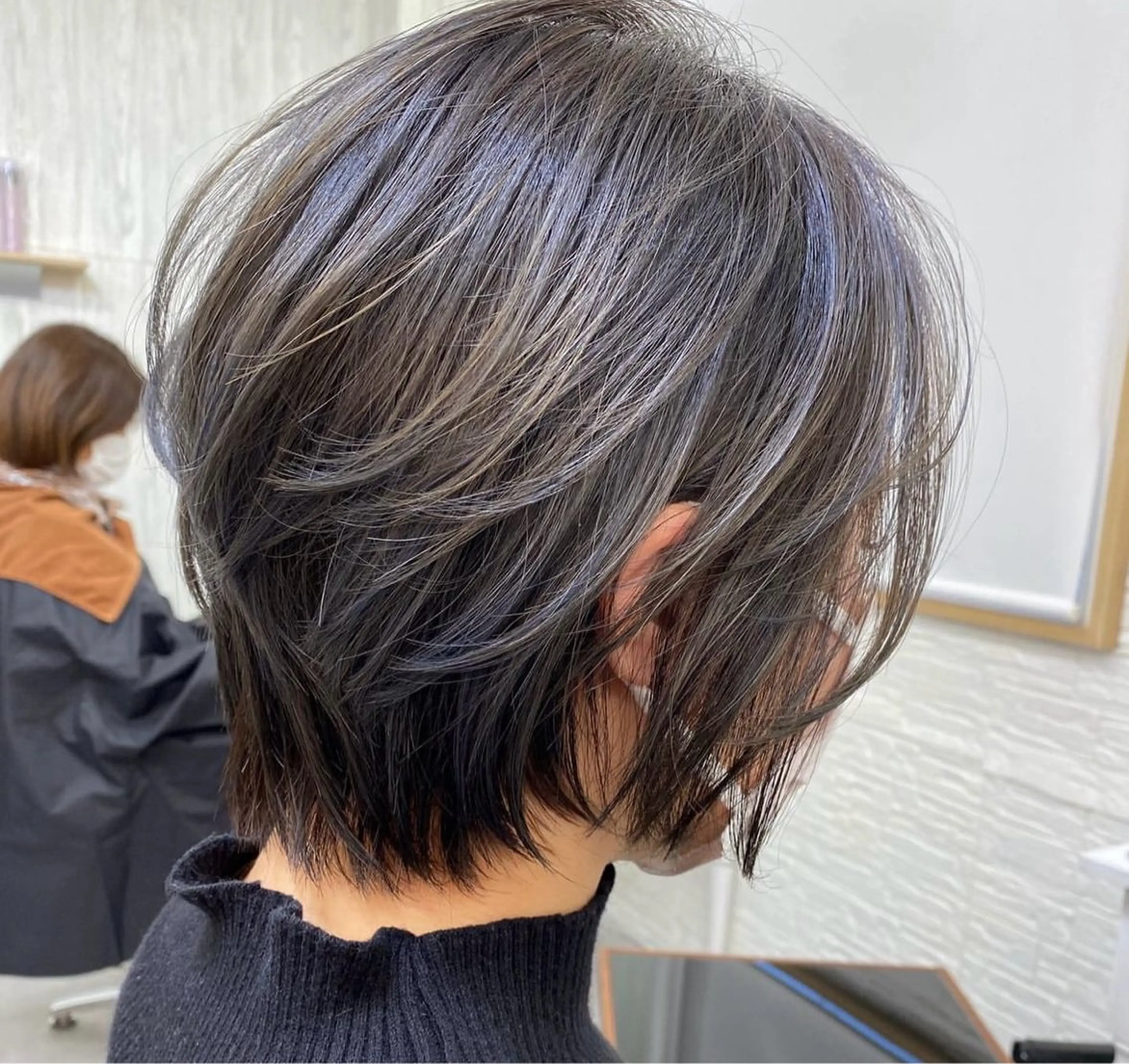 ショート ✂️ブリーチ／メンズ /レイヤー/ツチワタのヘアスタイル