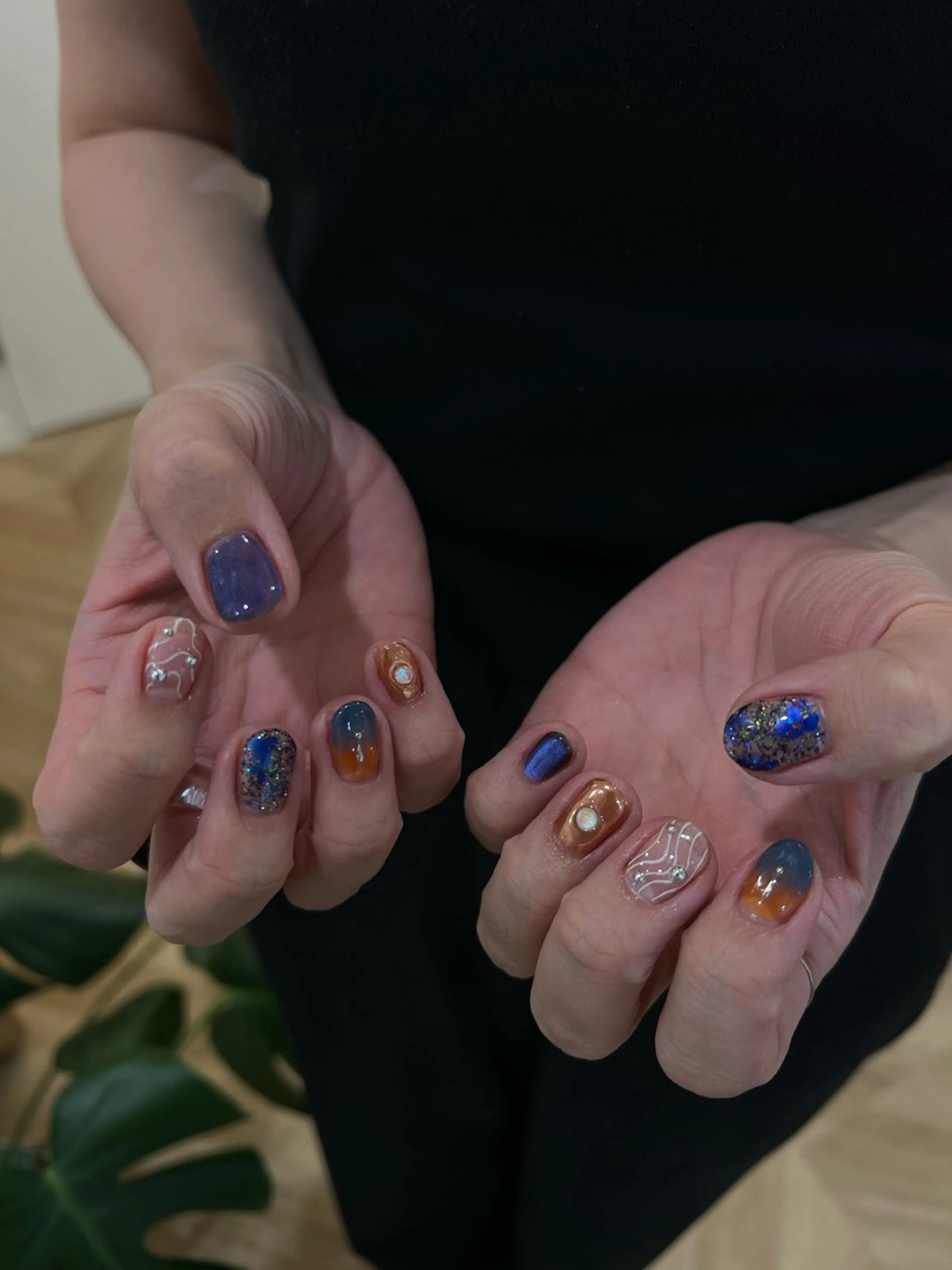 ネイル ハンドネイル フットネイル ハンドケア Nes.Nail所属・Miyagi Asamiのネイルデザイン