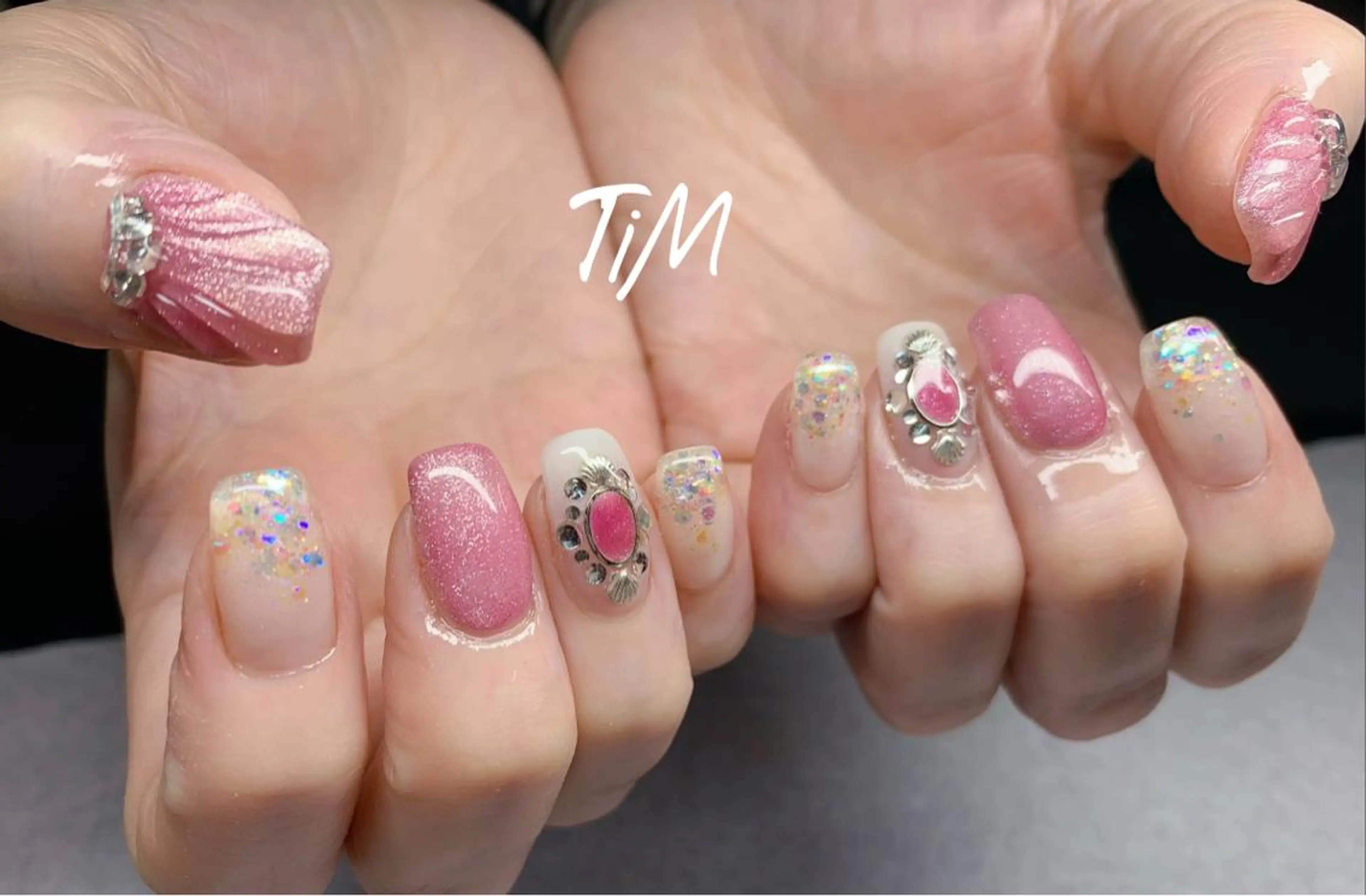 ショート ネイル Beauty Studio TiM所属・TiM【ティム】 近鉄八尾店のマツエク・マツパデザイン