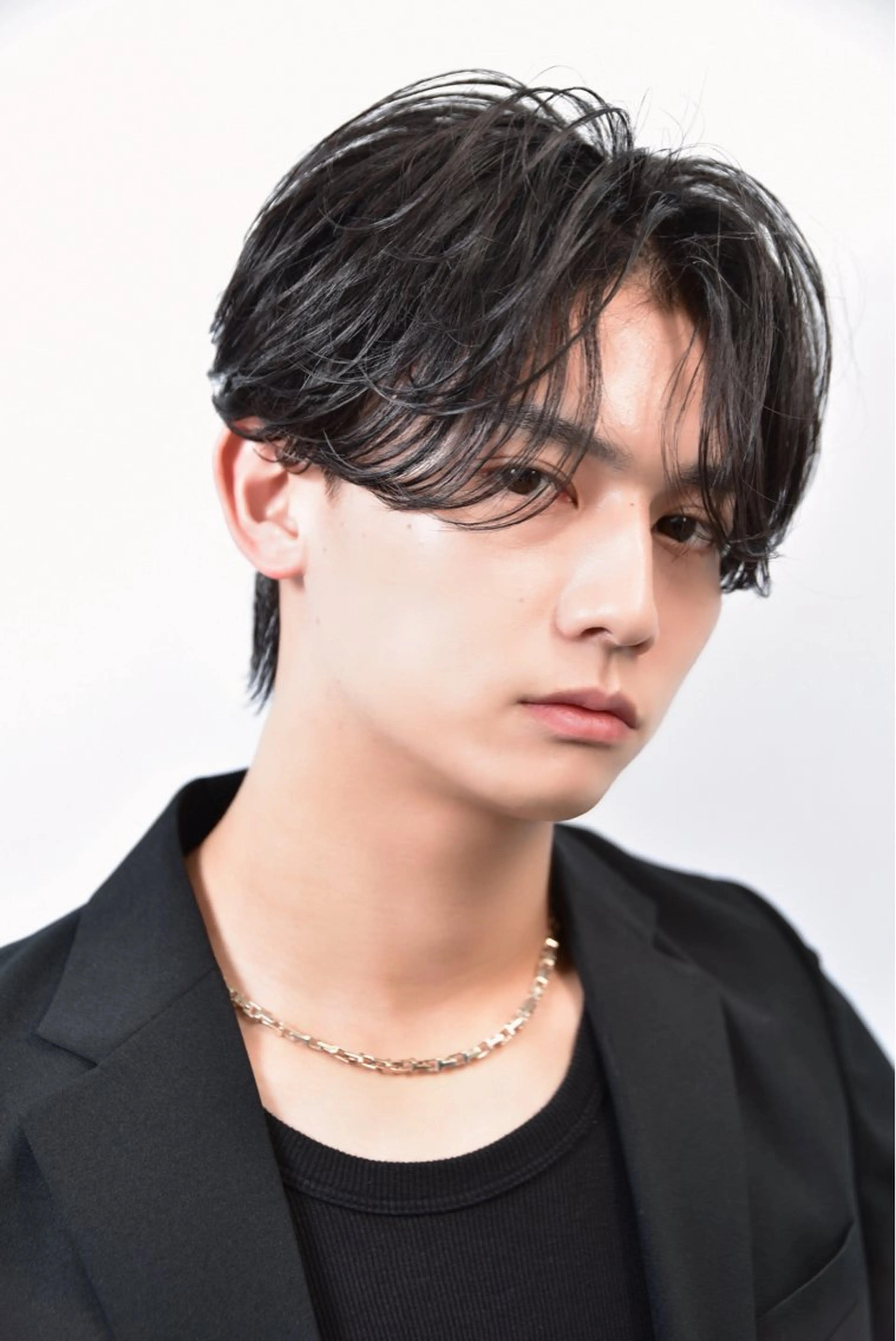 パーマ メンズ センターパート サロウィン所属・飯田 とうまのヘアスタイル