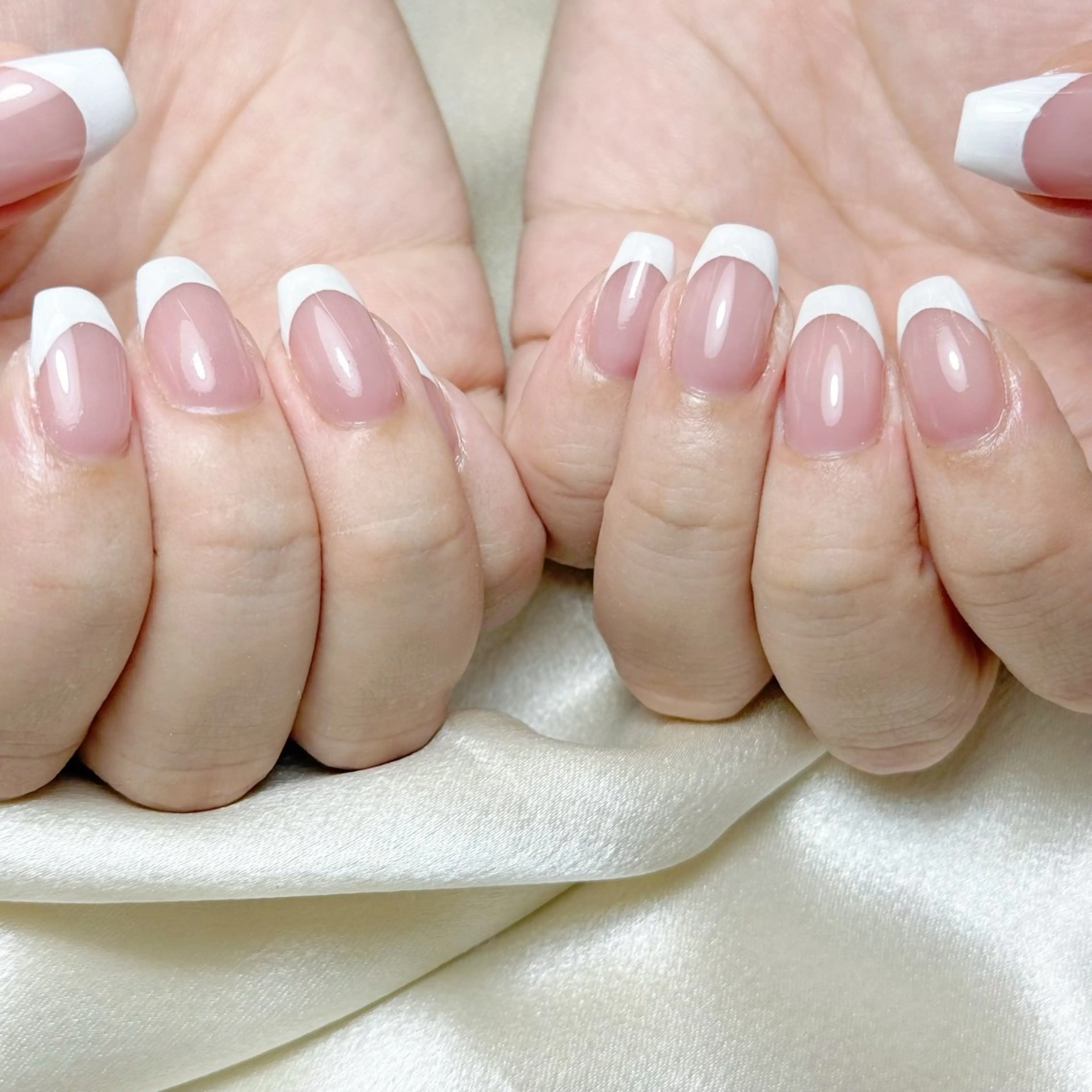 🍑フレンチネイル🪽 初回オフ無料 / 長さ出し可能✨の写真