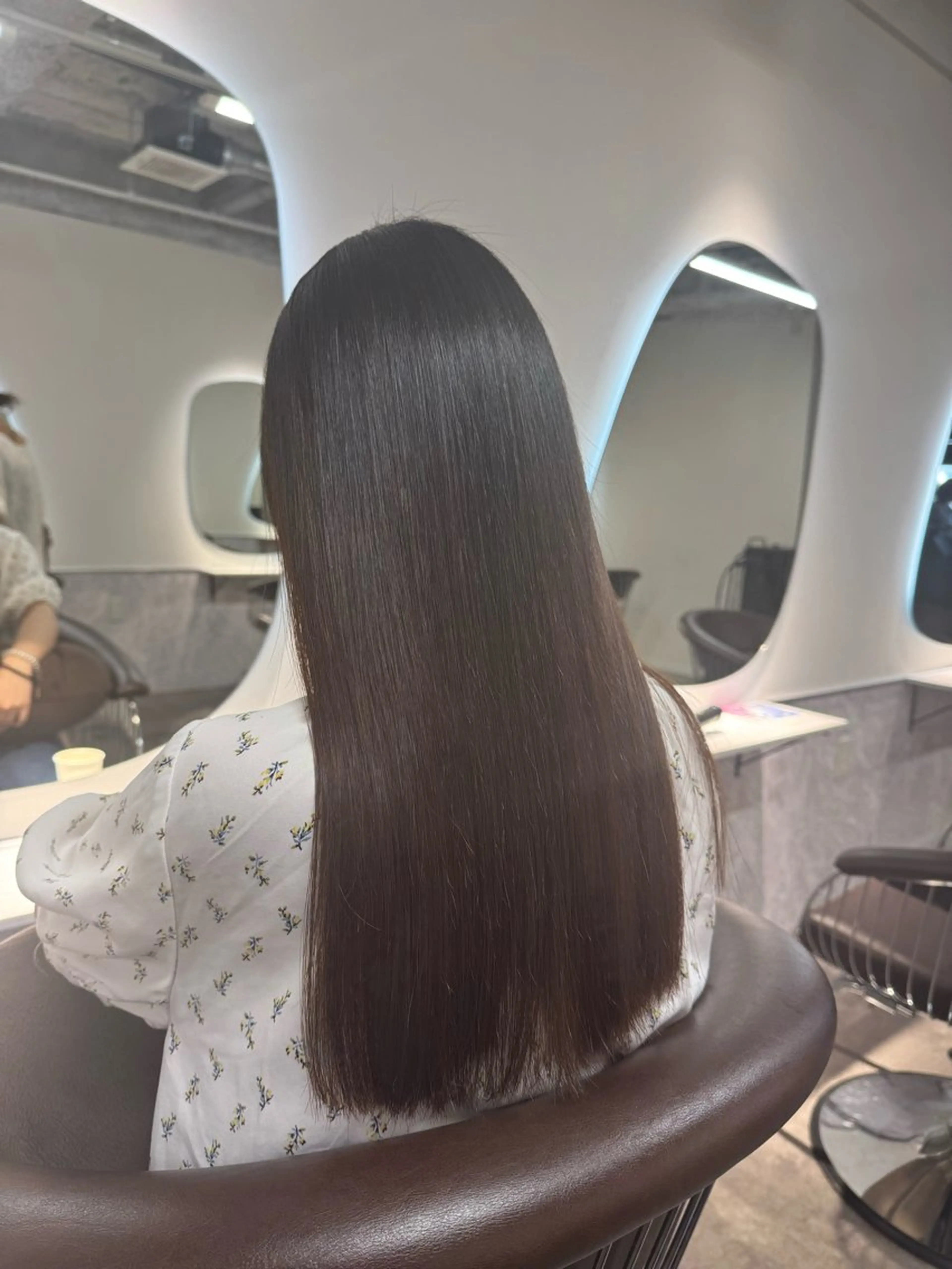 ロング カット 縮毛矯正 トリートメント 新宿/髪質改善/ レイヤー/サカキのヘアスタイル