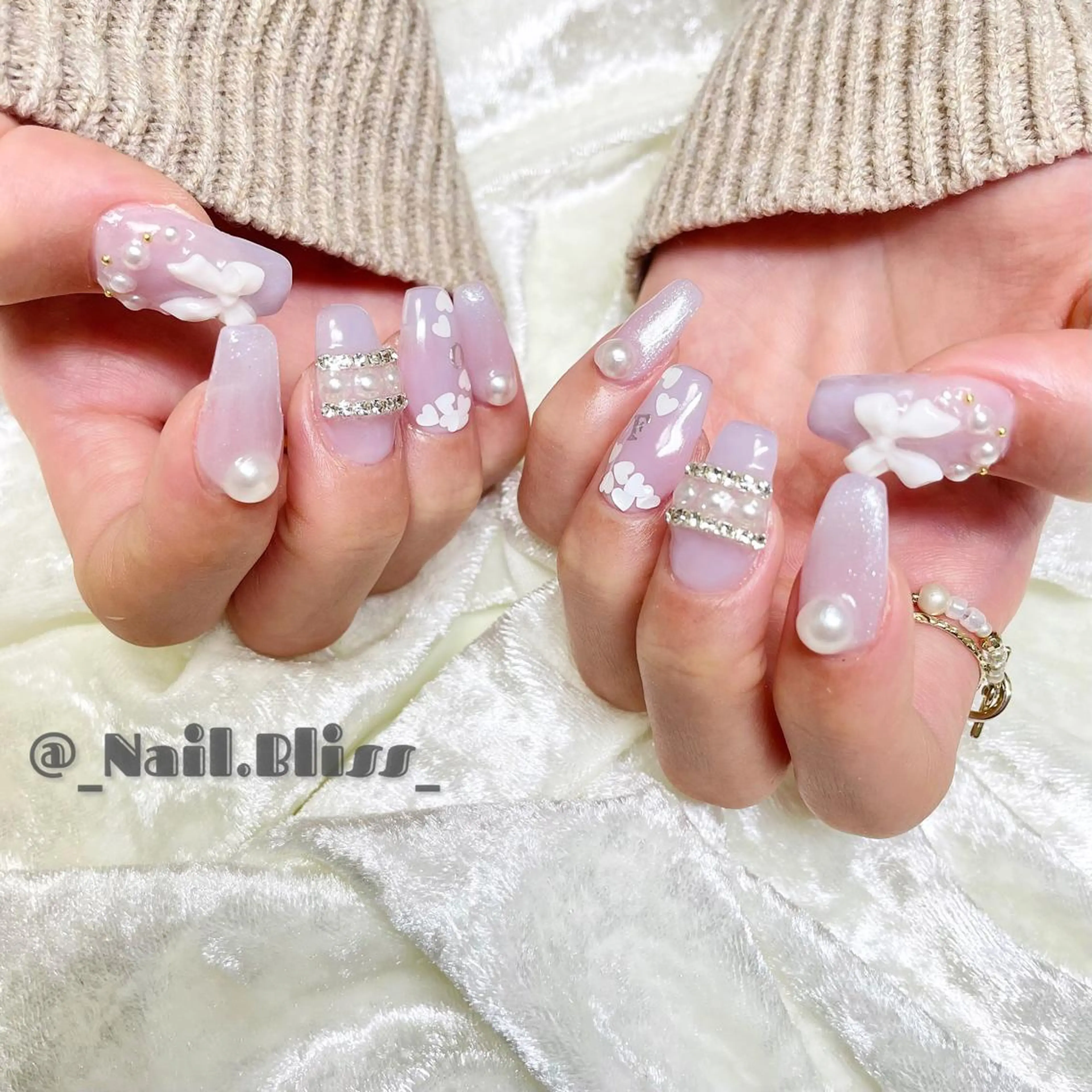ネイル ガーリー ハンドネイル NAIL BLISSのネイルデザイン