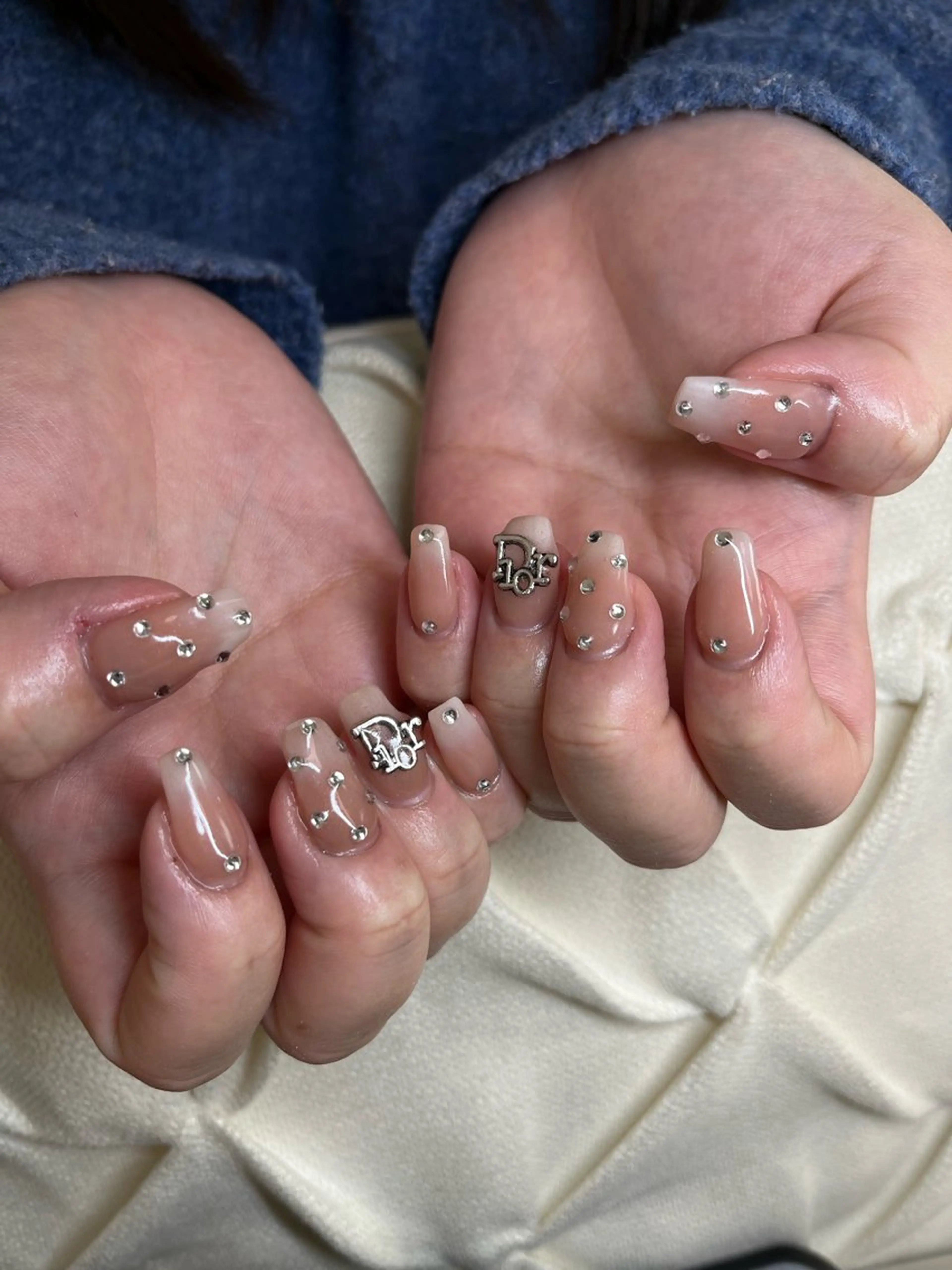ネイル nail.salon .Reversalのネイルデザイン