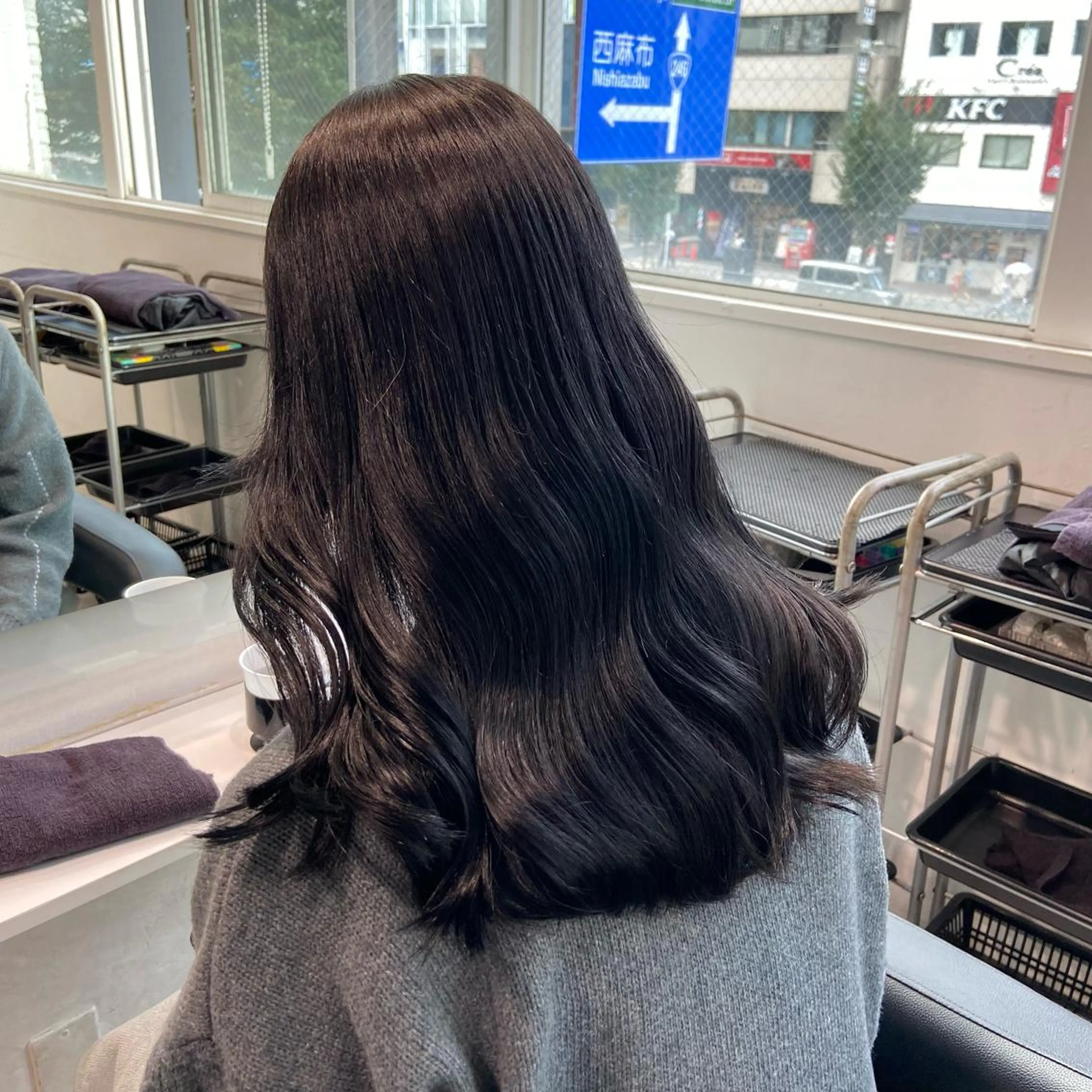 ロング トレンドモテカラー 🩷色落ちまで可愛くのヘアスタイル