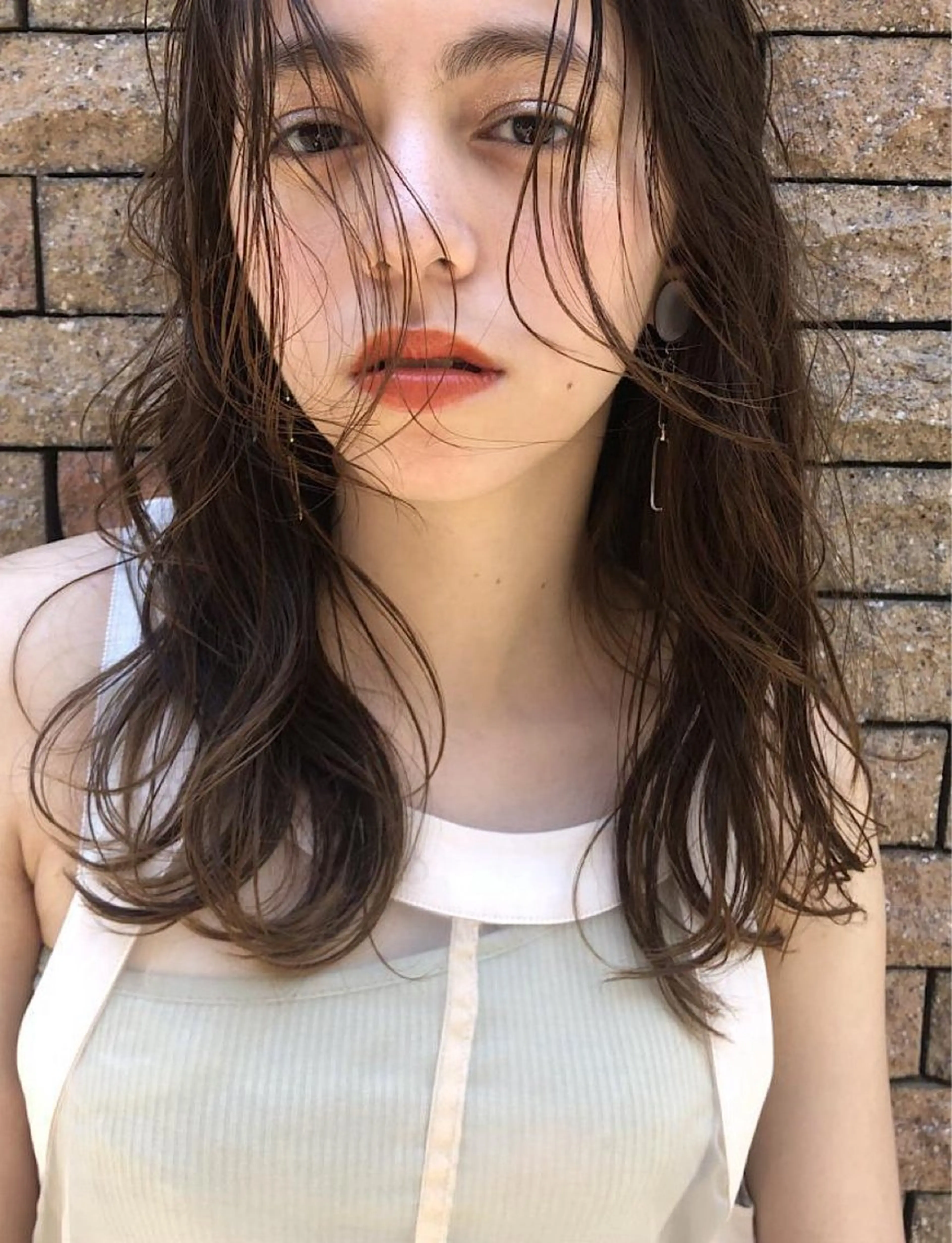 セミロング カラー パーマ カット ヘアカラー 縮毛矯正 トリートメント hoNua. 栄/透明感カラーのヘアスタイル