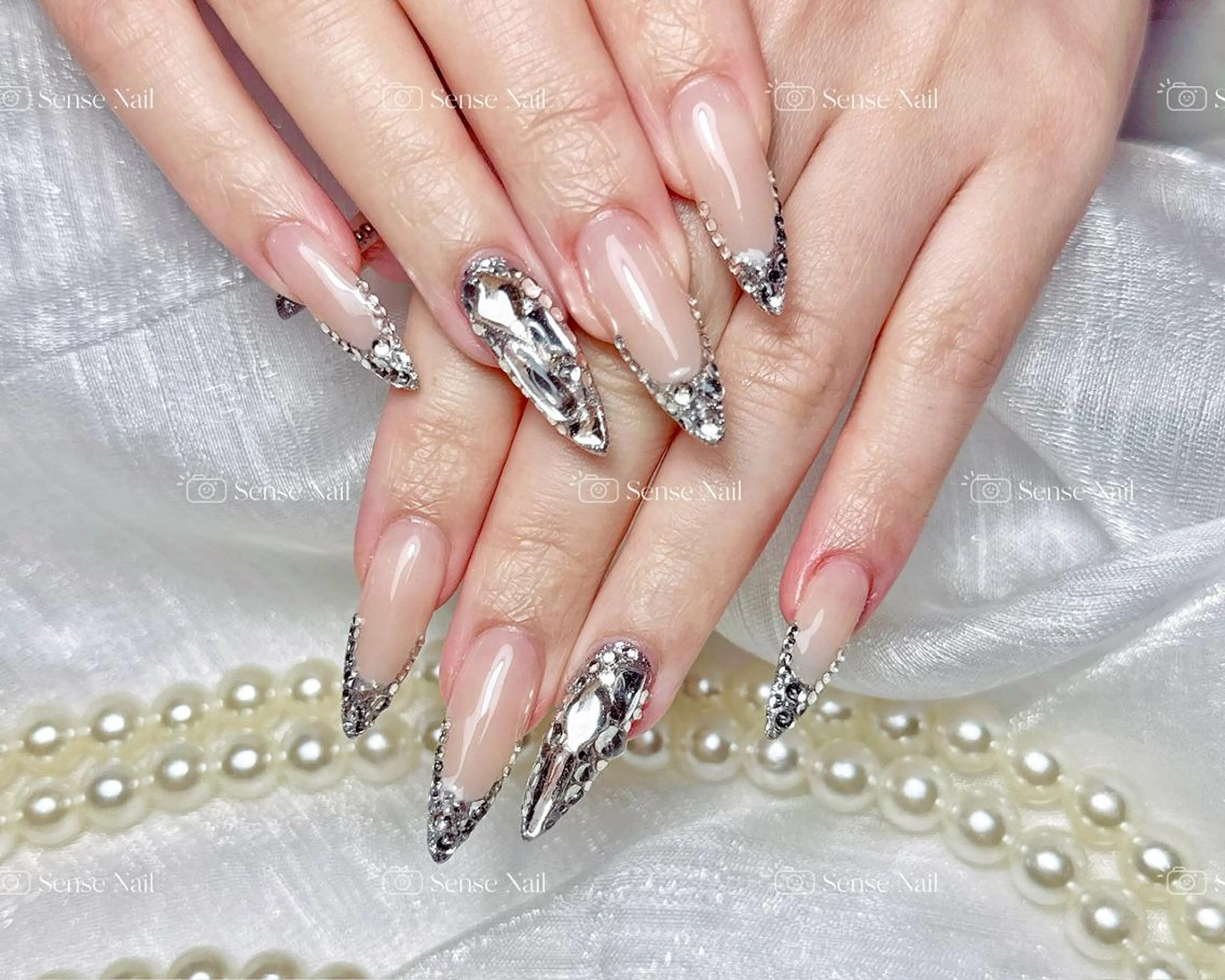 ネイル Yukiko 🌙のネイルデザイン