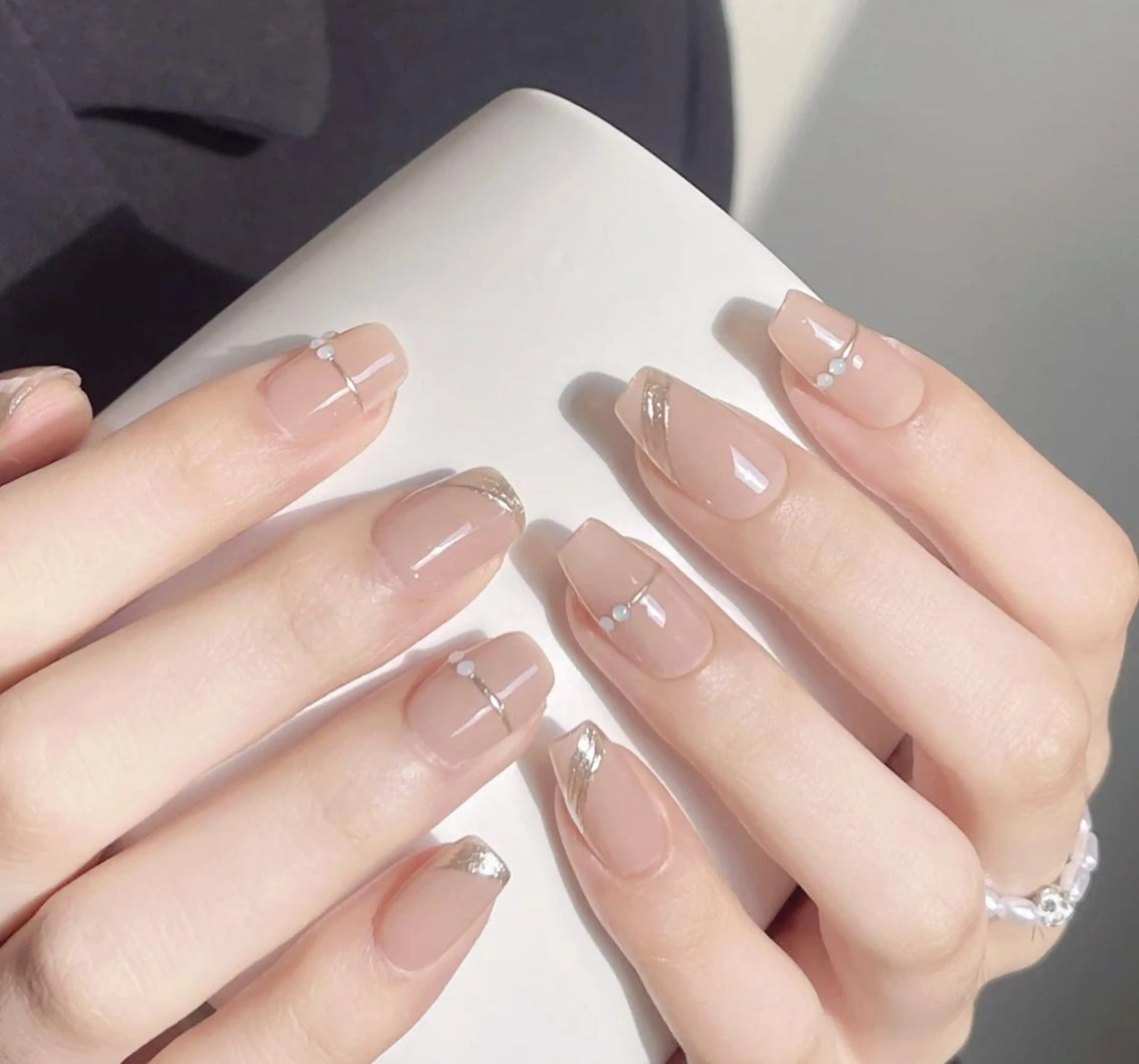 ネイル Queens ゲンのネイルデザイン