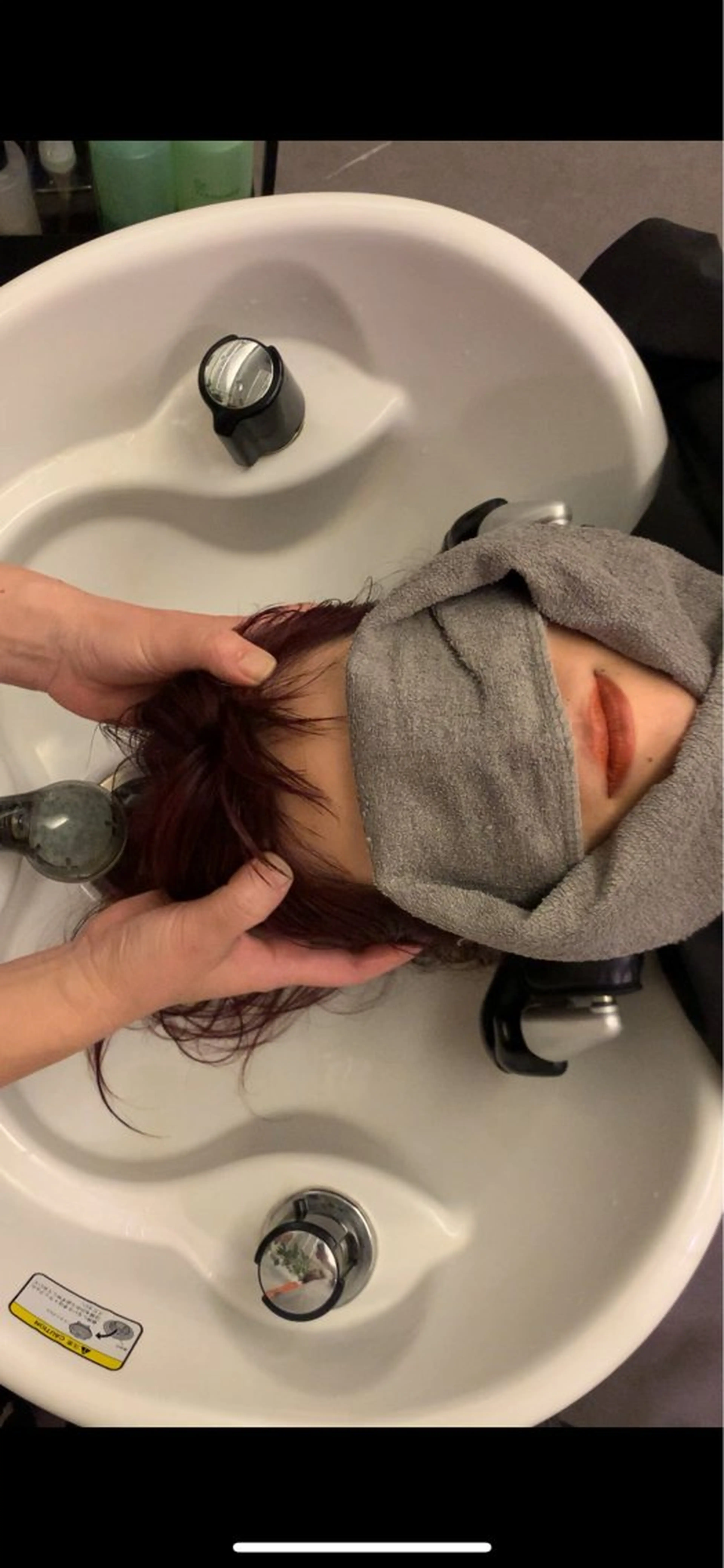 セミロング 小顔カット THE./ブリーチ 透感カラー/髪質改善のヘアスタイル