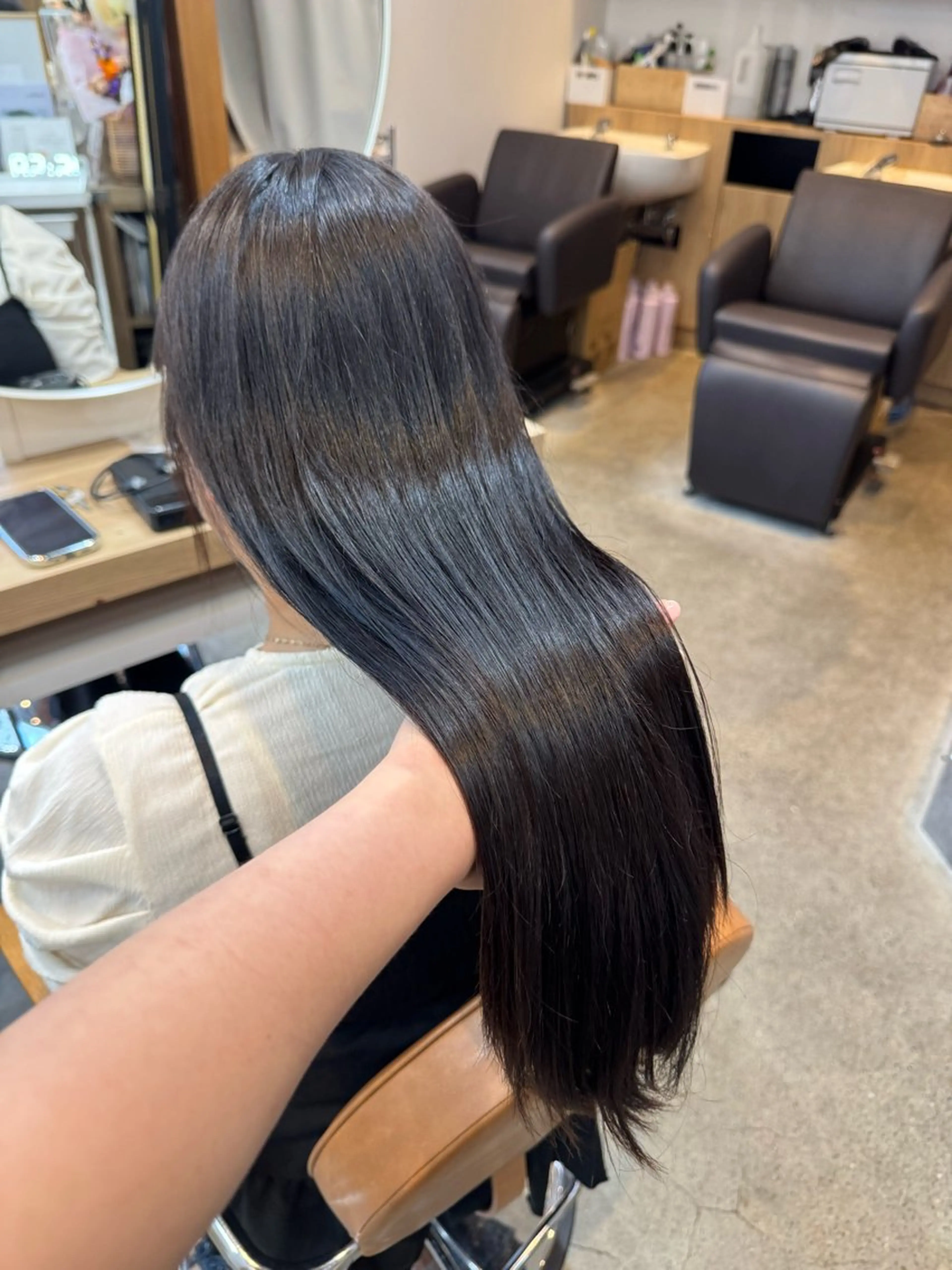 セミロング セミロングパーマ 髪質改善 縮毛矯正 ヘッドスパ ヘアセット 🫧髪質改善/Wカラ ー 暖色 🌸桜🌸のヘアスタイル