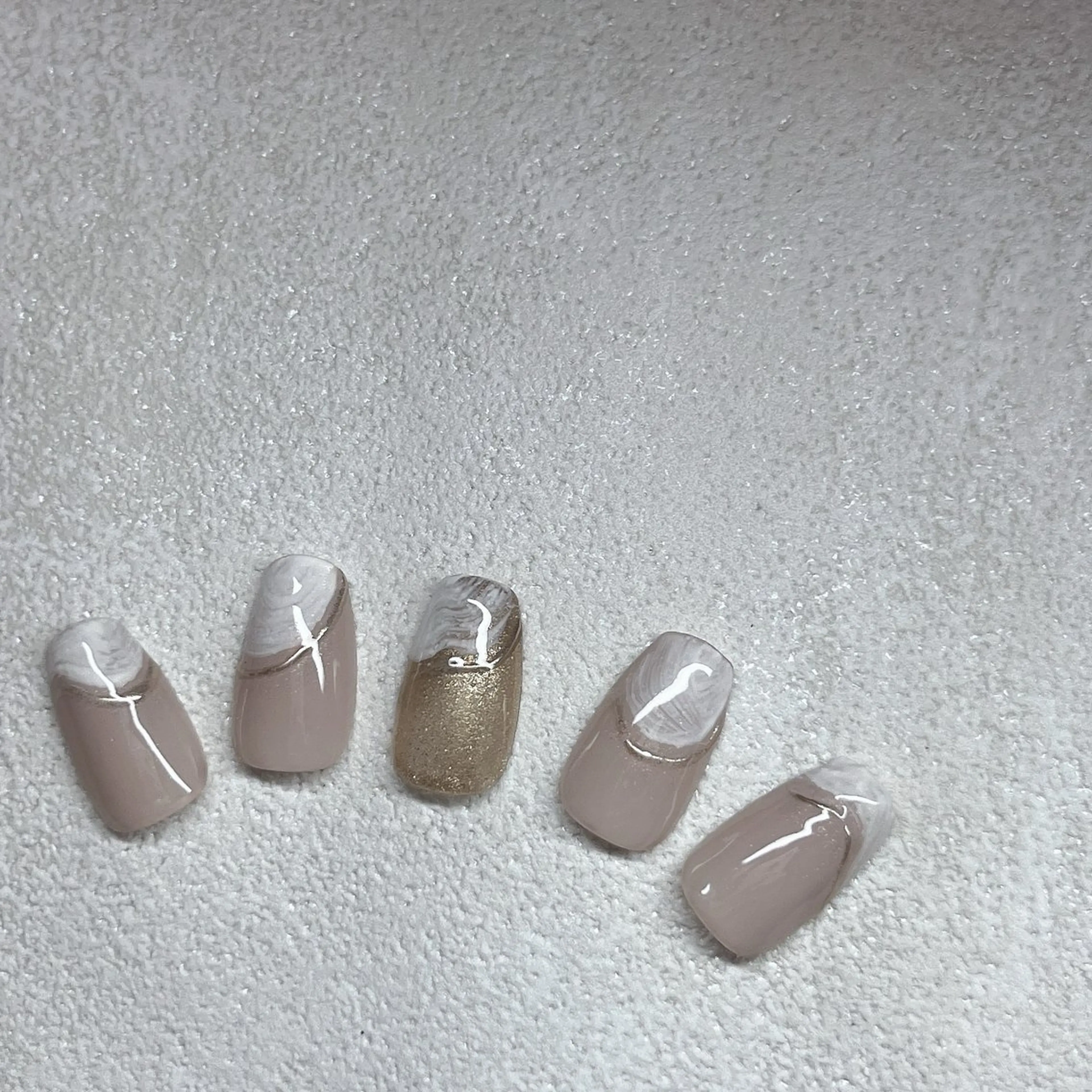 ネイル ゴールド ハンドネイル Ciel by Saki所属・N. Sakiのネイルデザイン