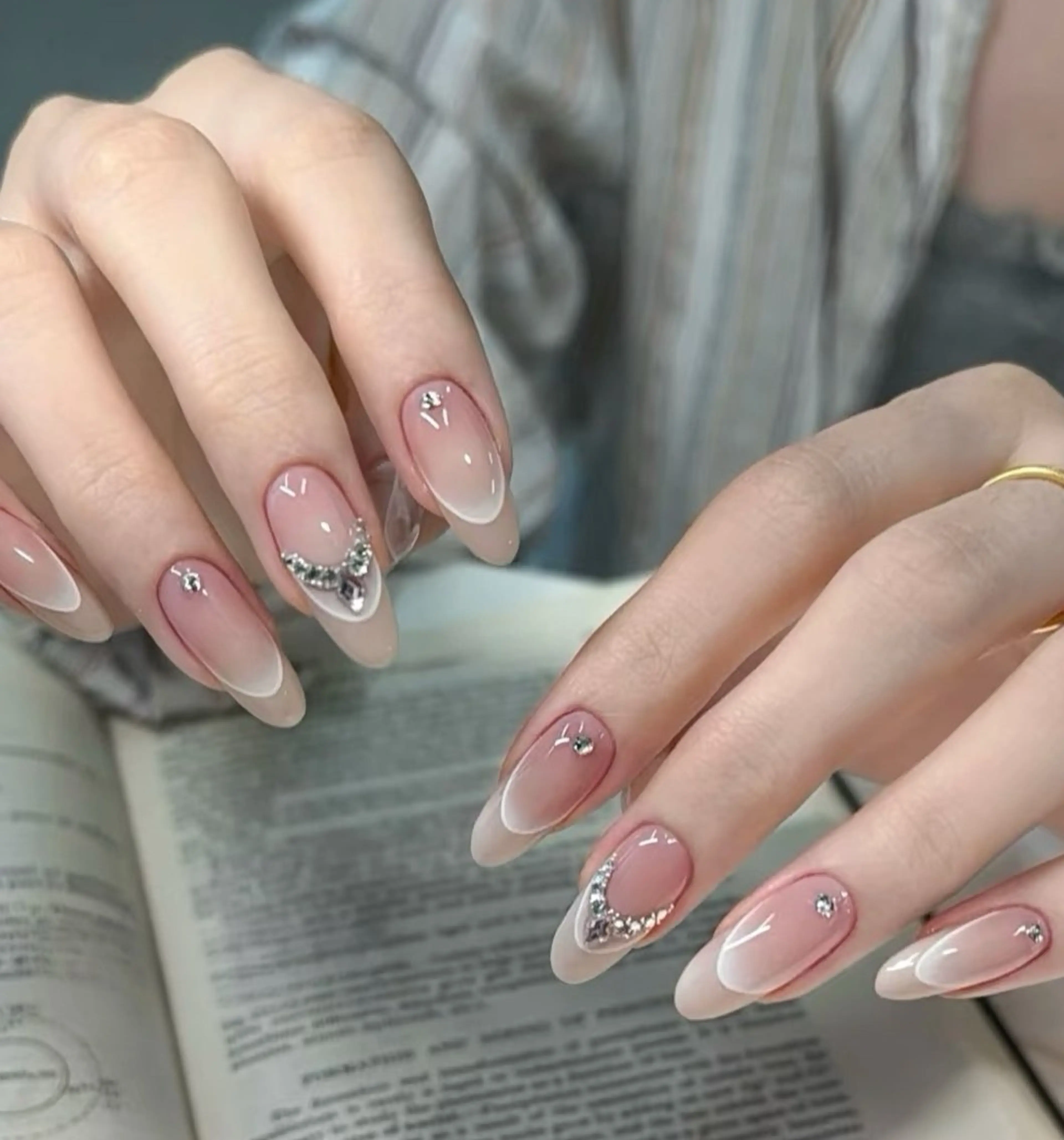 ネイル ハンドネイル Freya nail salon所属・Freya トウのネイルデザイン