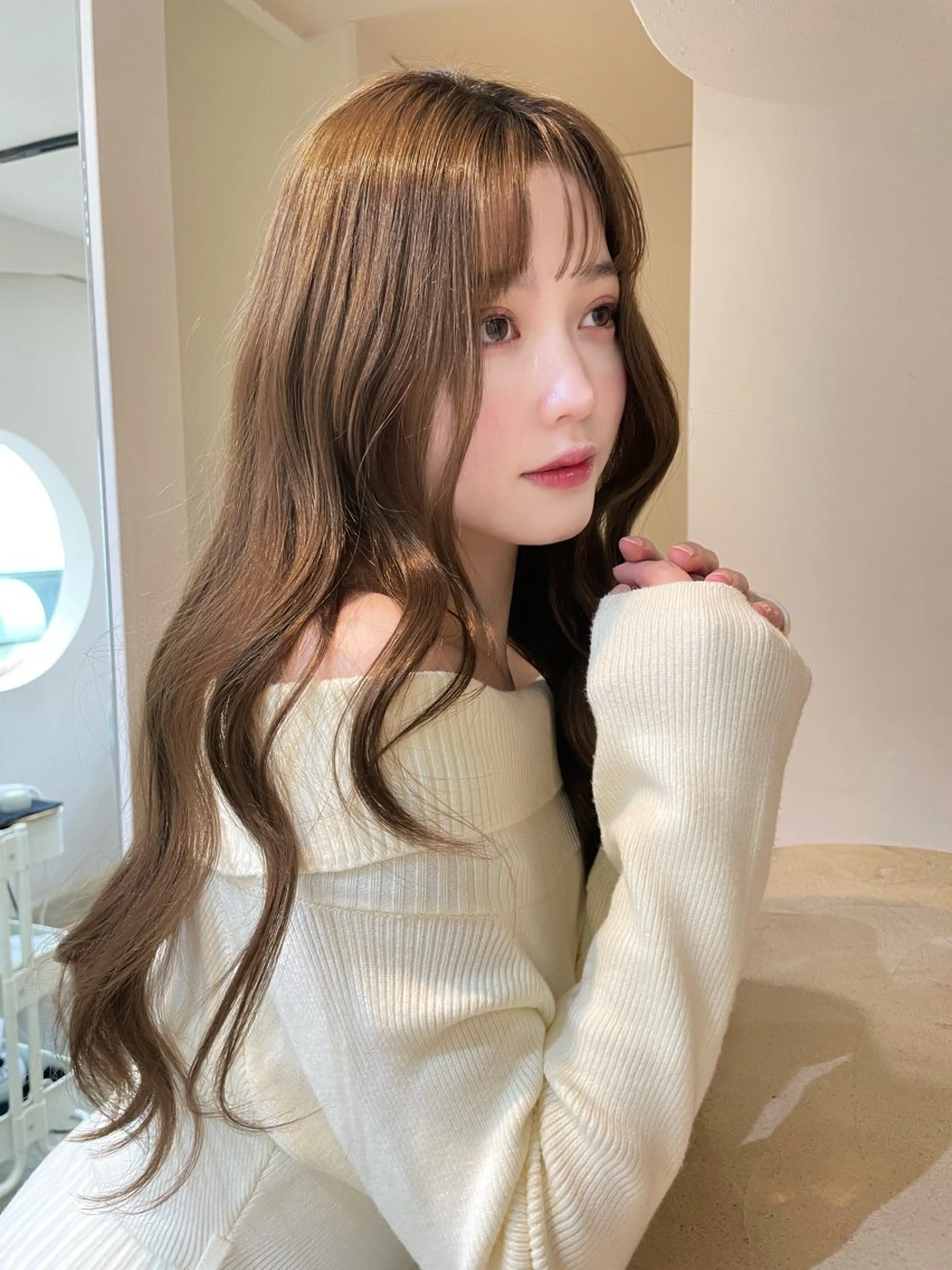 ロング 顔周りカット レイヤーカット 🍑韓国girly Saaya🍑🪄のヘアスタイル