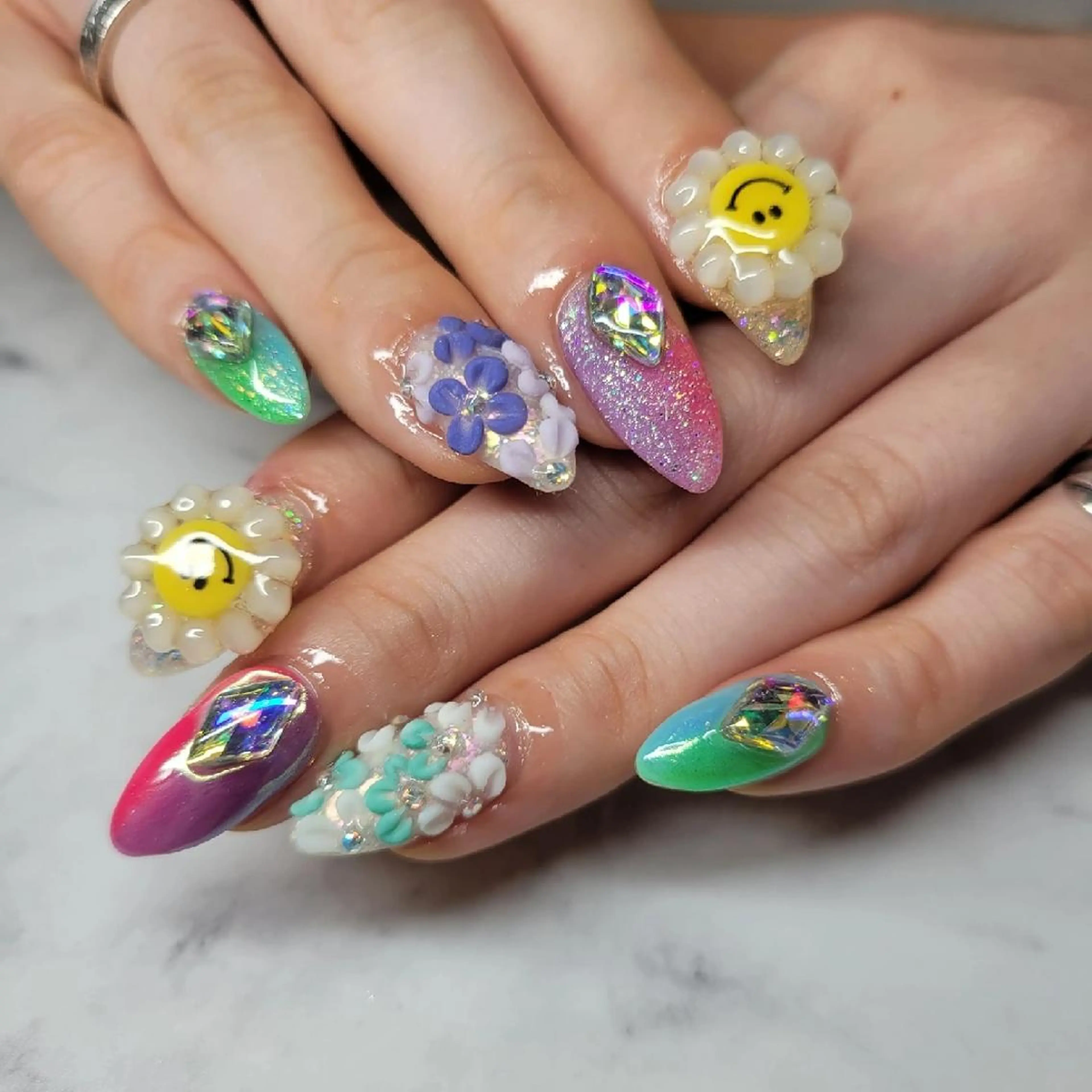 ネイル ハンドネイル Nail salon Coco所属・Nail salon Coco【溝の口駅】のネイルデザイン