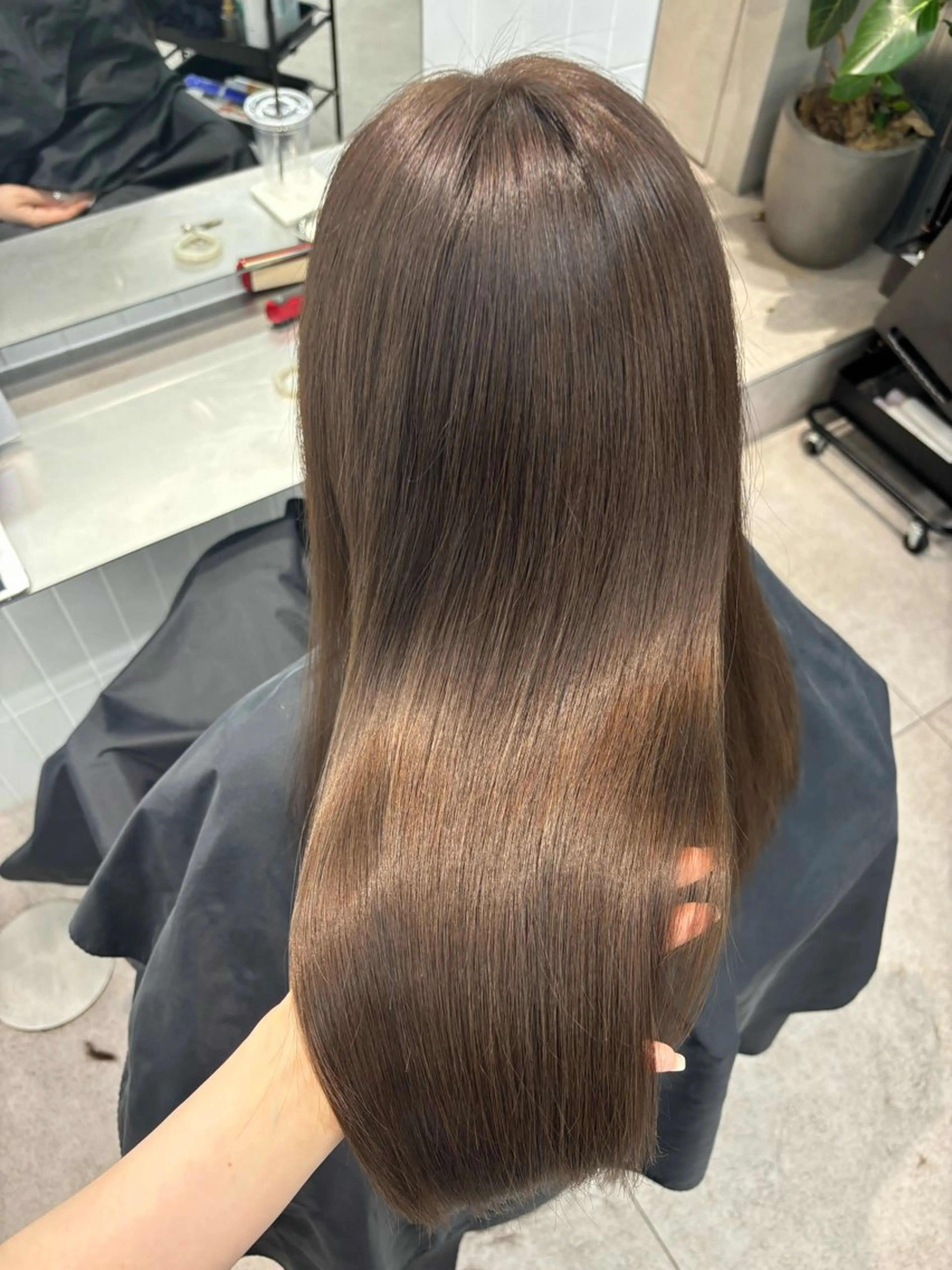 セミロング カラー emi 韓国ワンホンヘアのヘアスタイル