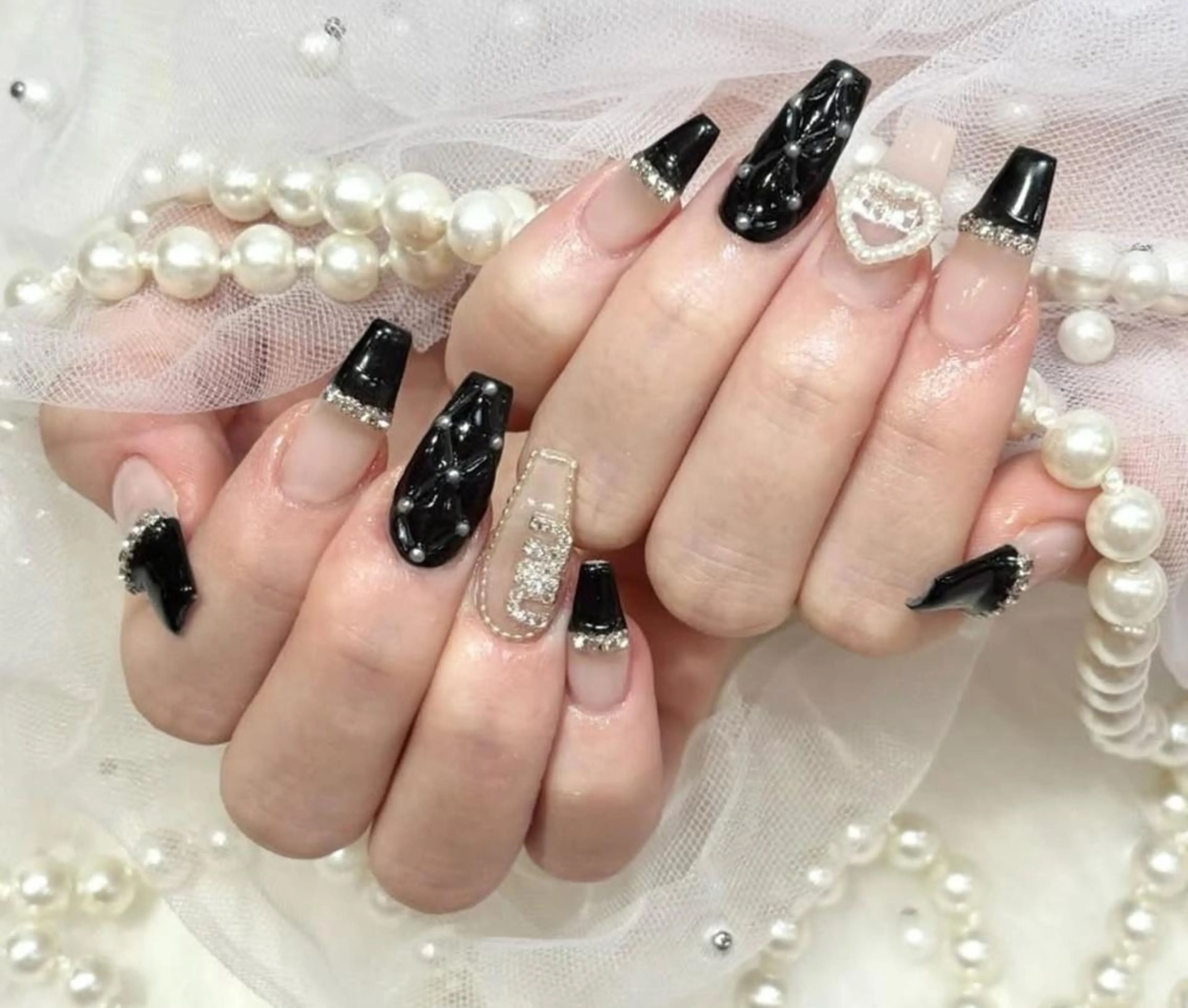 ネイル WISTERIA SAKAEのネイルデザイン