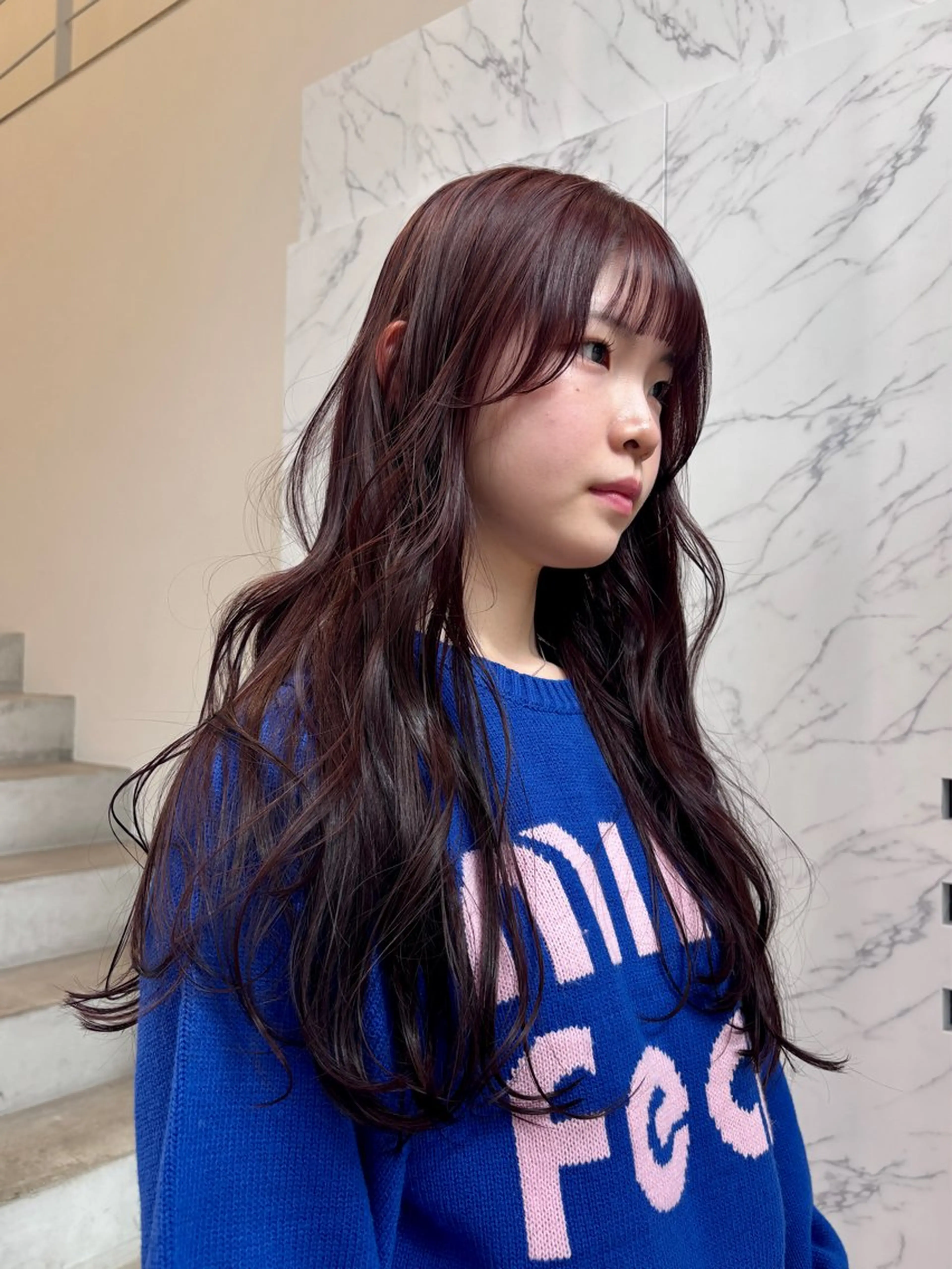 ロング カラー ブリーチ ダブルカラー ブリーチなしカラー 卒業式のヘアスタイル カット ヘアカラー トリートメント miu /透明感カラーのヘアスタイル