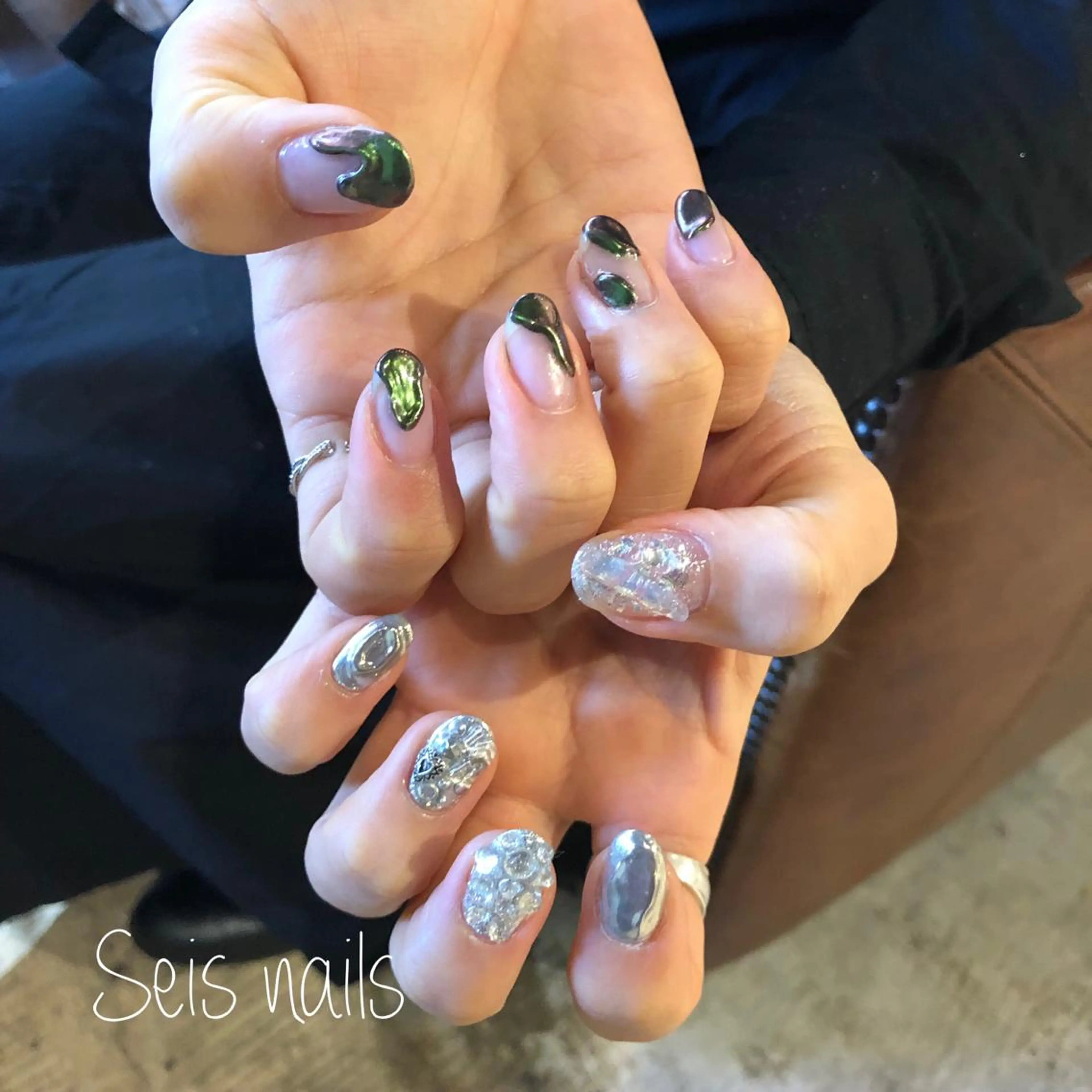 ネイル ハンドネイル Seis Shihoのネイルデザイン