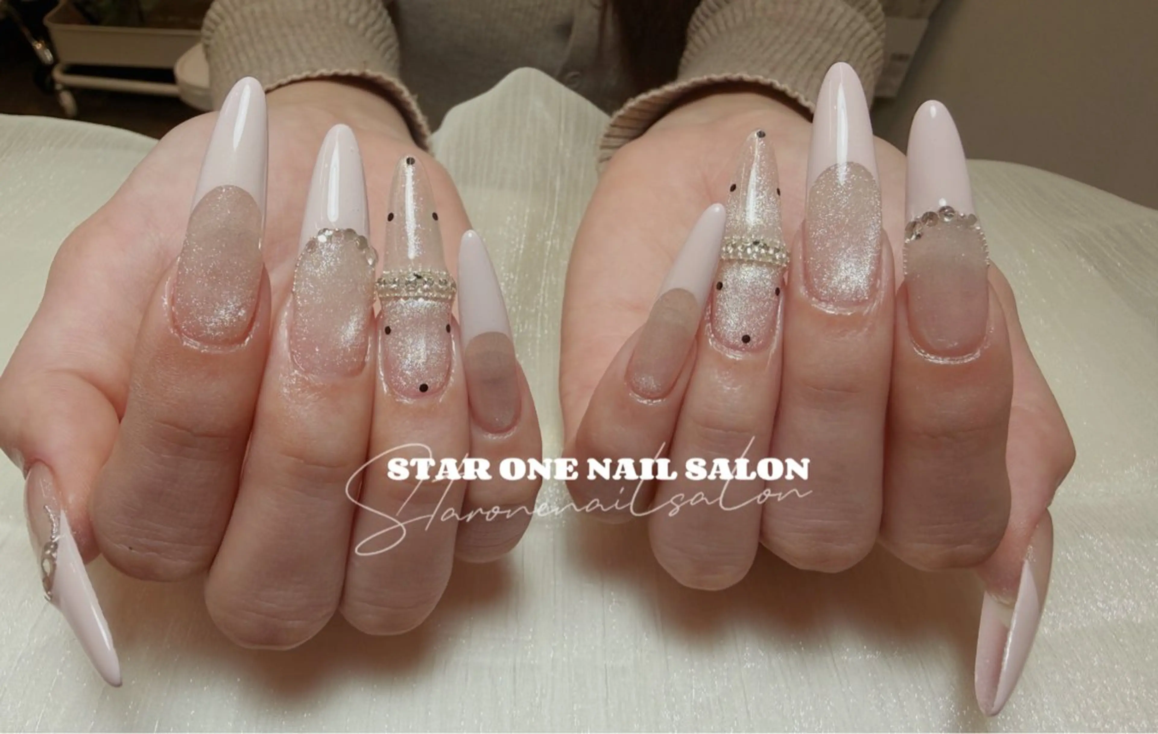 ネイル ハンドネイル 星 あみのネイルデザイン