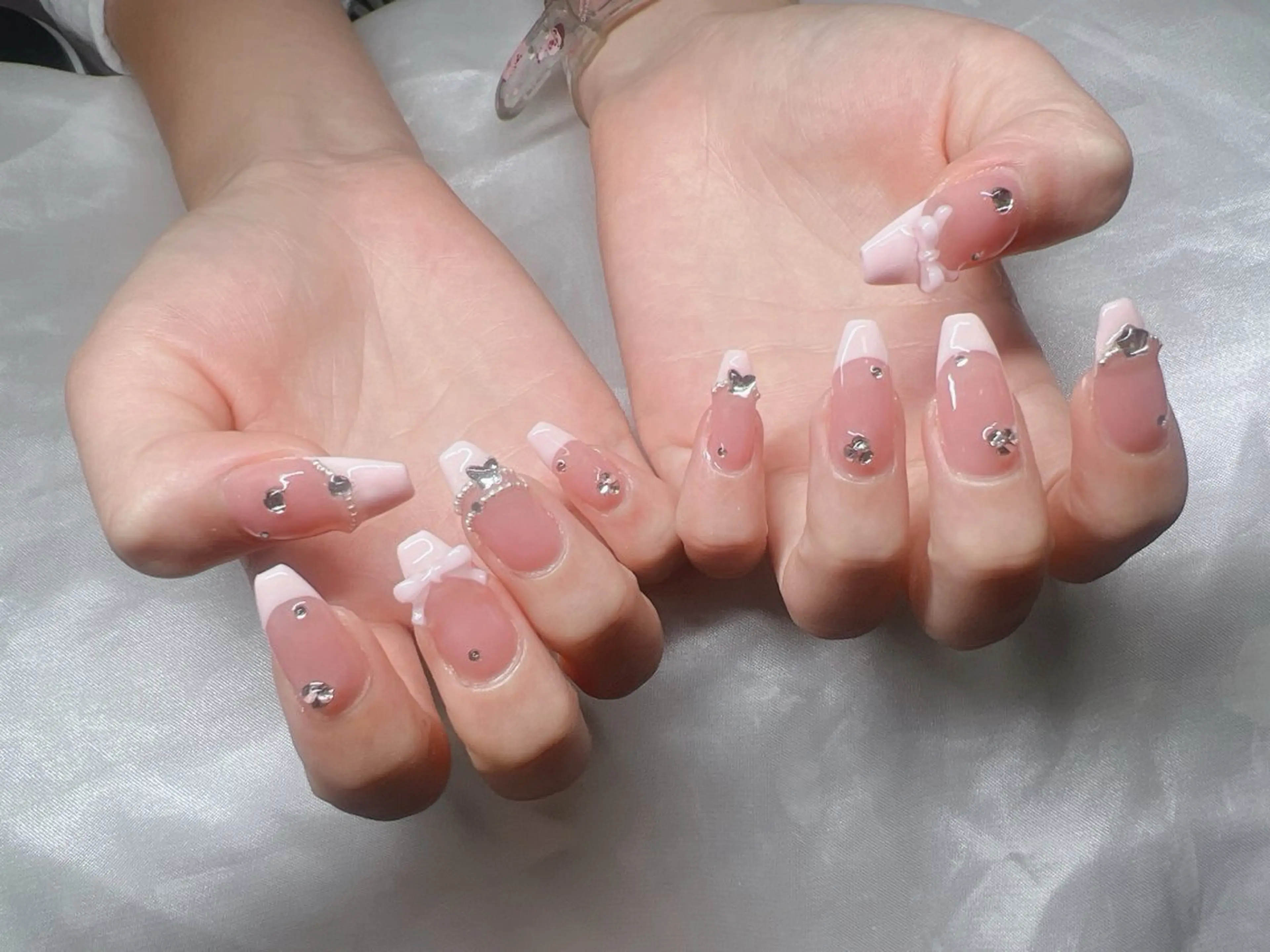 ネイル 長さ出し グラデーション キラキラネイル マグネットネイル ニュアンスネイル Lee Nails チップ長さだし専門店のネイルデザイン