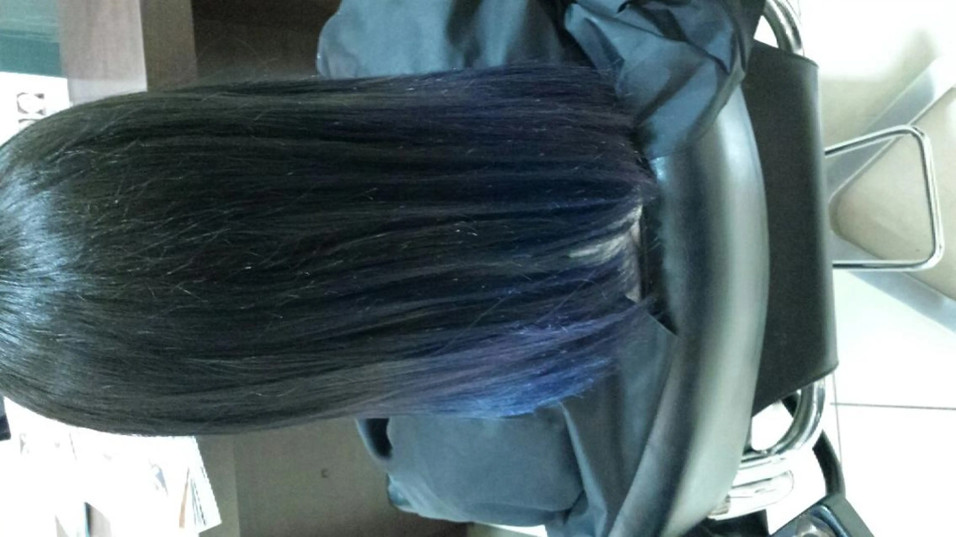 カラー 黒髪 ブルーカラー ブルーブラック グラデーションカラー ラベンダーカラー 大久保 隆蔵のヘアスタイル