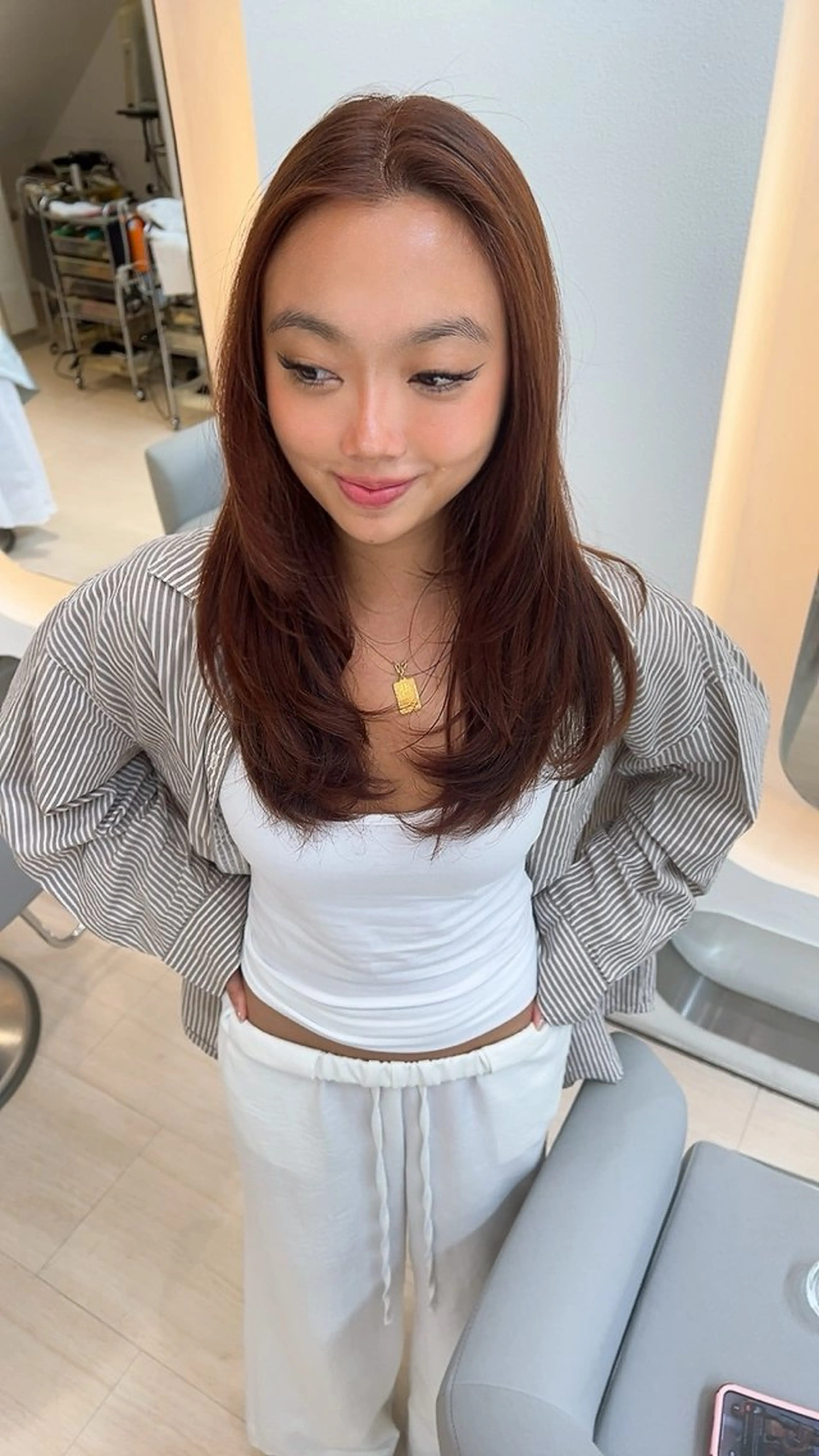 ミディアム カラー カット ヘアカラー トリートメント 堀井 凌平のヘアスタイル