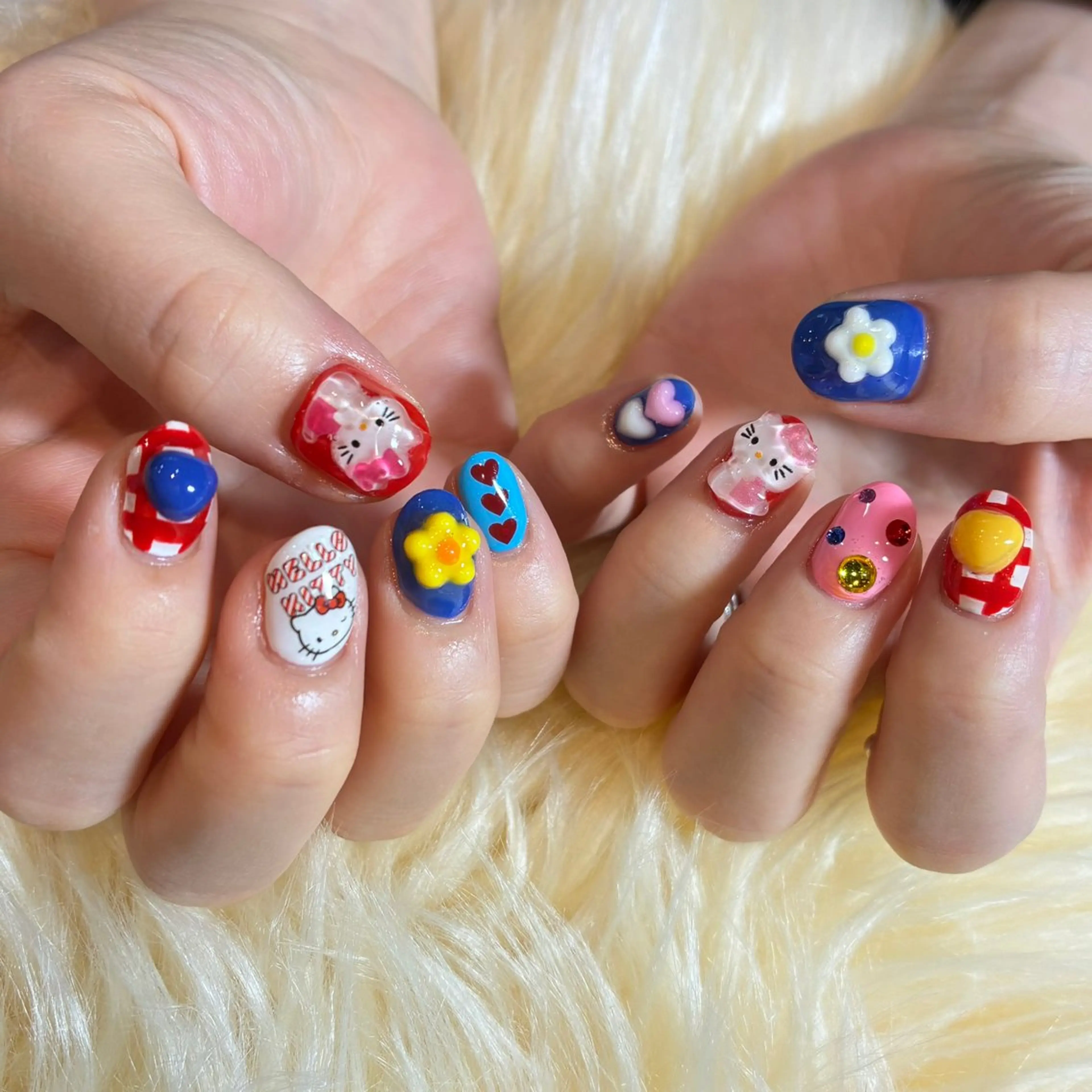 ネイル ハンドネイル Betty ✶のマツエク・マツパデザイン