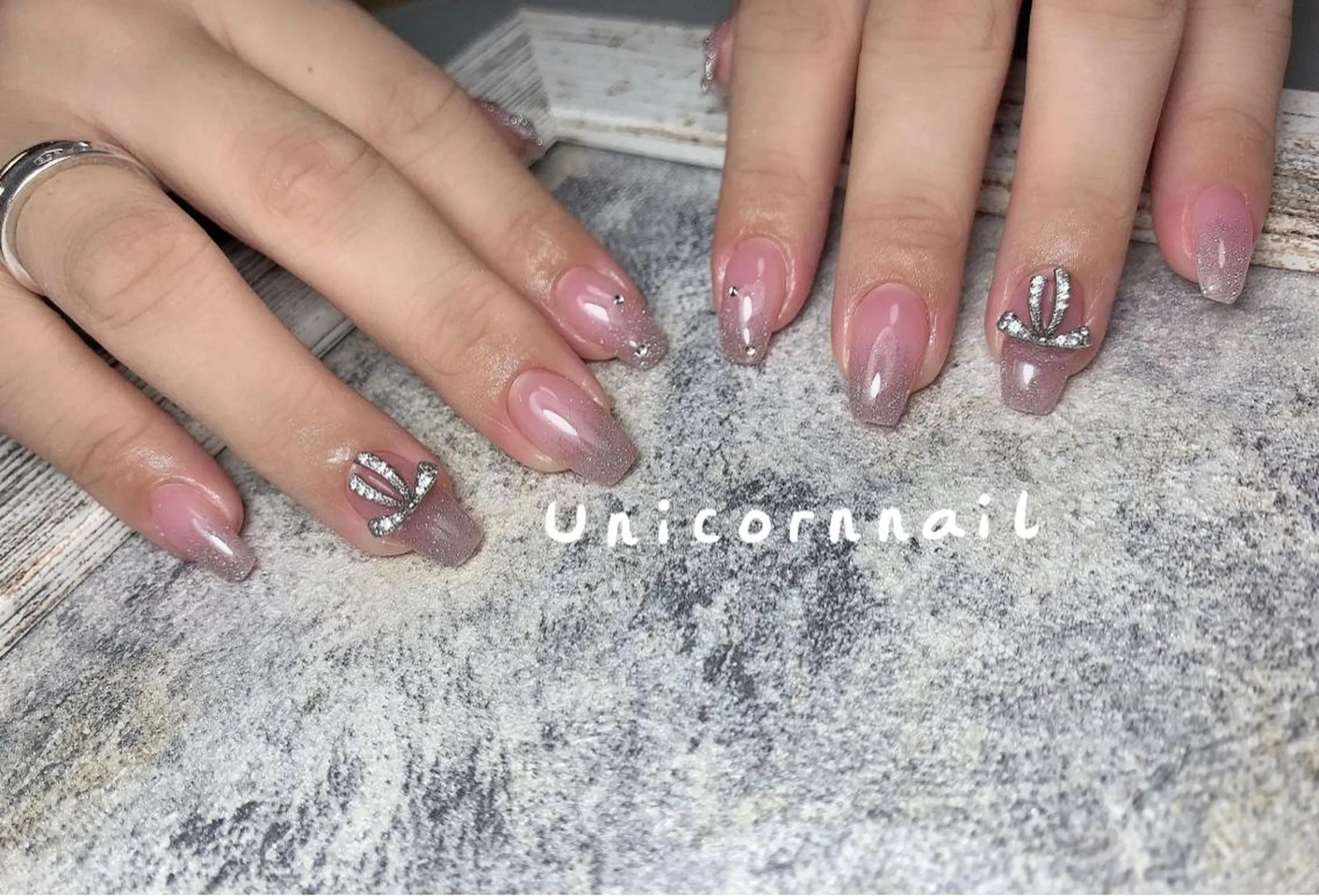ネイル UnicornNail所属・Unicorn Nail 矢場町店のネイルデザイン