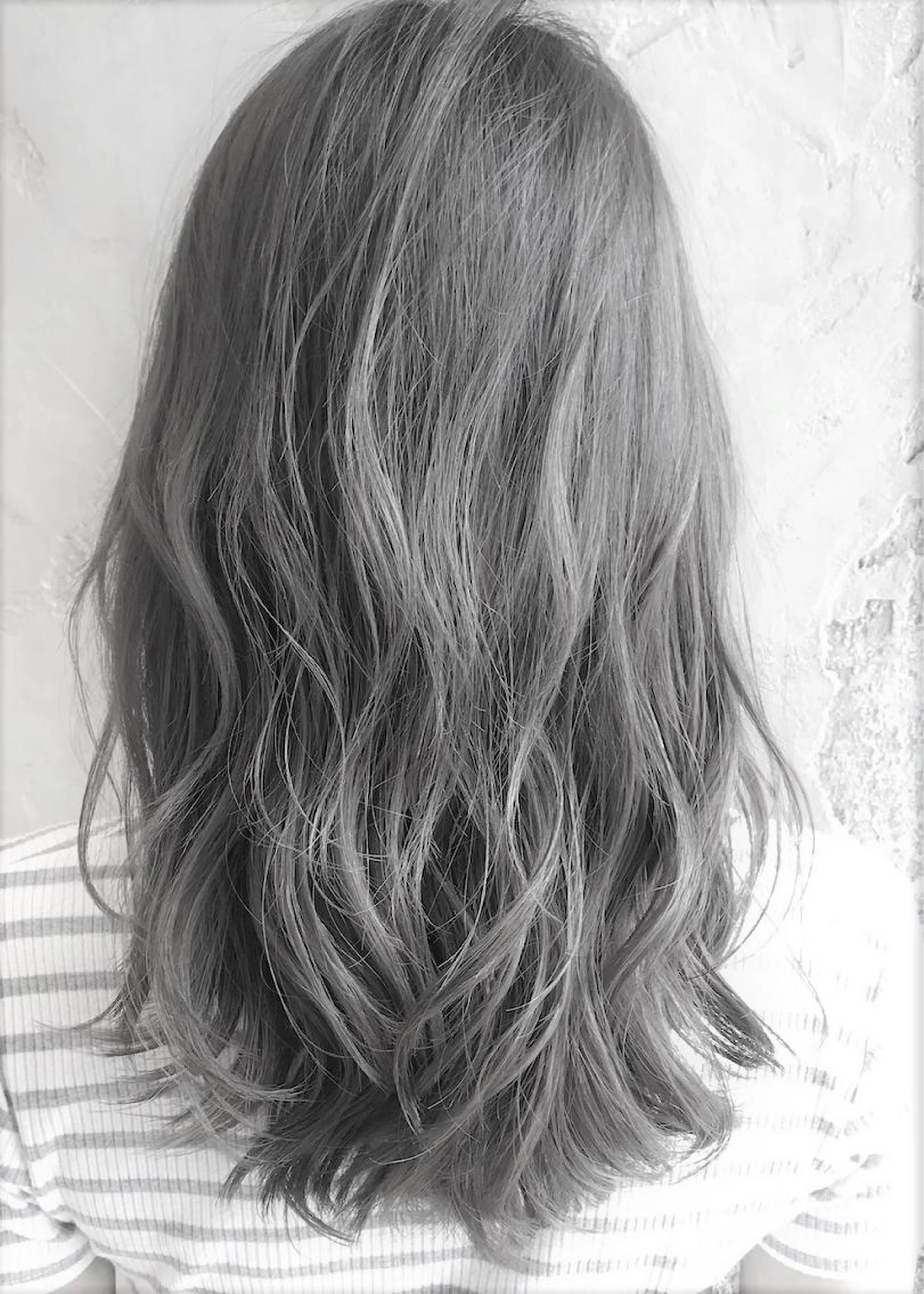 Wカラー【ケアブリーチ＆艶カラー】+【極潤】高保湿Ｔｒ⭐￥14000の写真