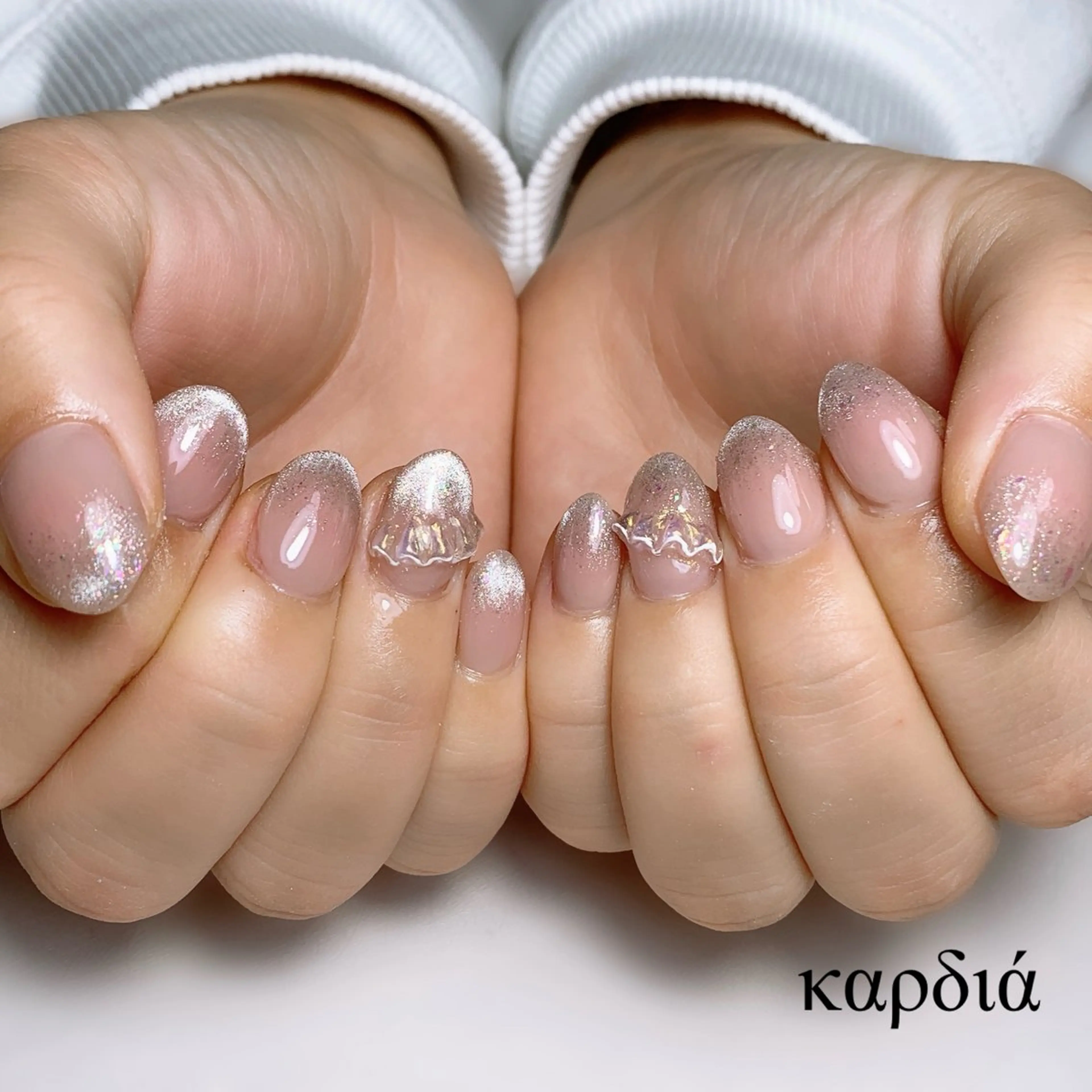 ネイル ハンドネイル καρδιά -ｶﾙﾃﾞｨｱ-のネイルデザイン