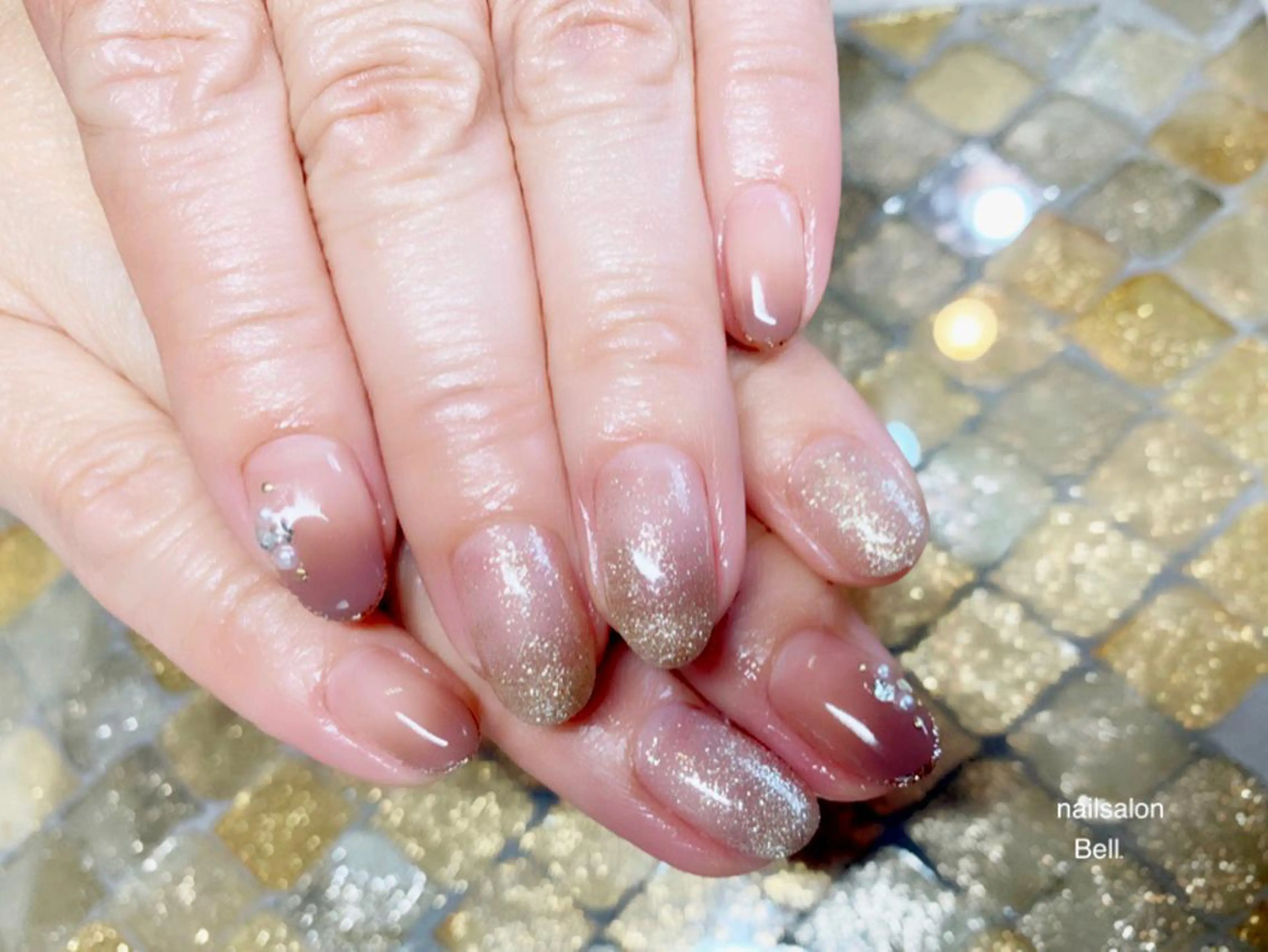 ネイル アートネイル Y. Reonaのネイルデザイン