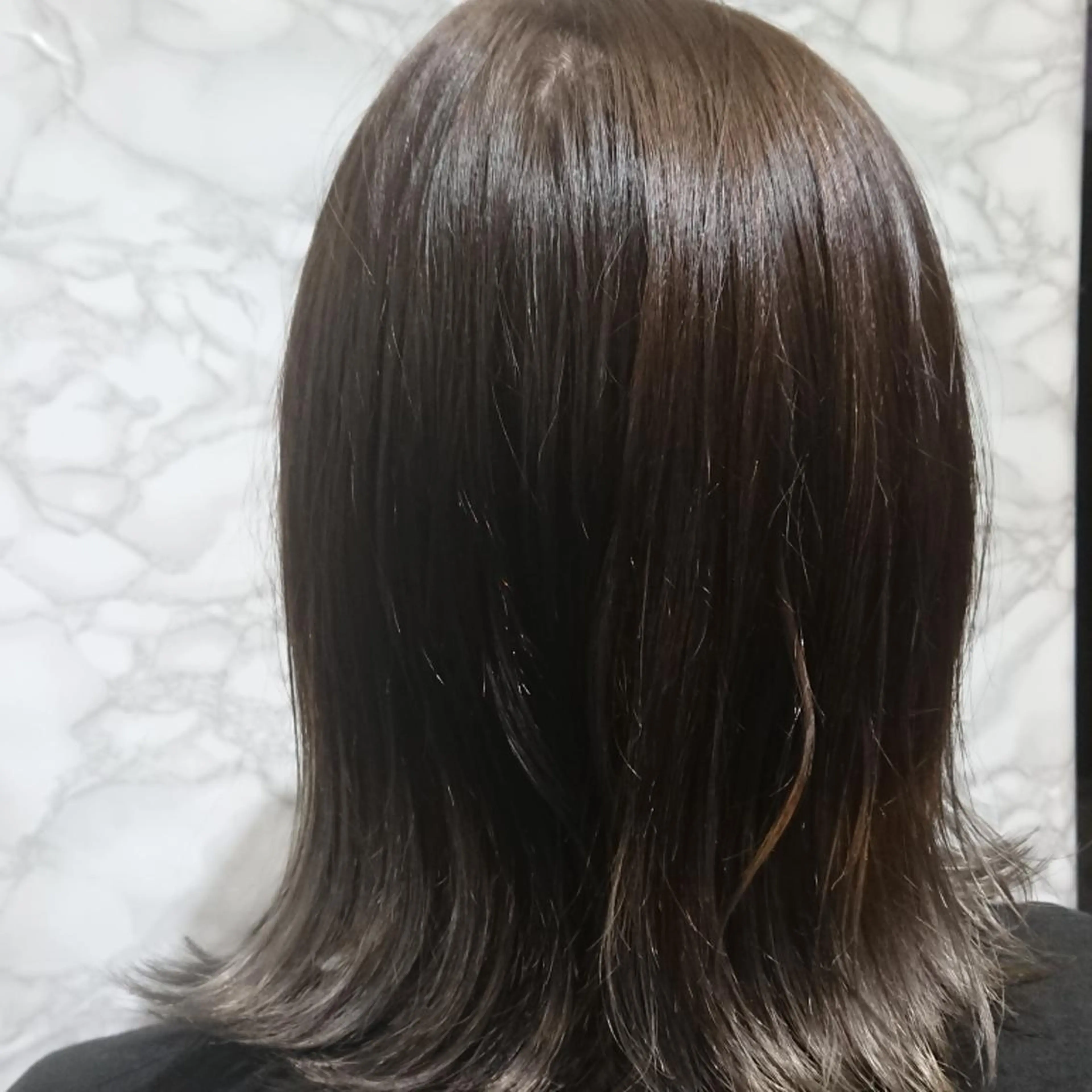 ミディアム カラー ベージュカラー グラデーションカラー 田邉 俊和のヘアスタイル