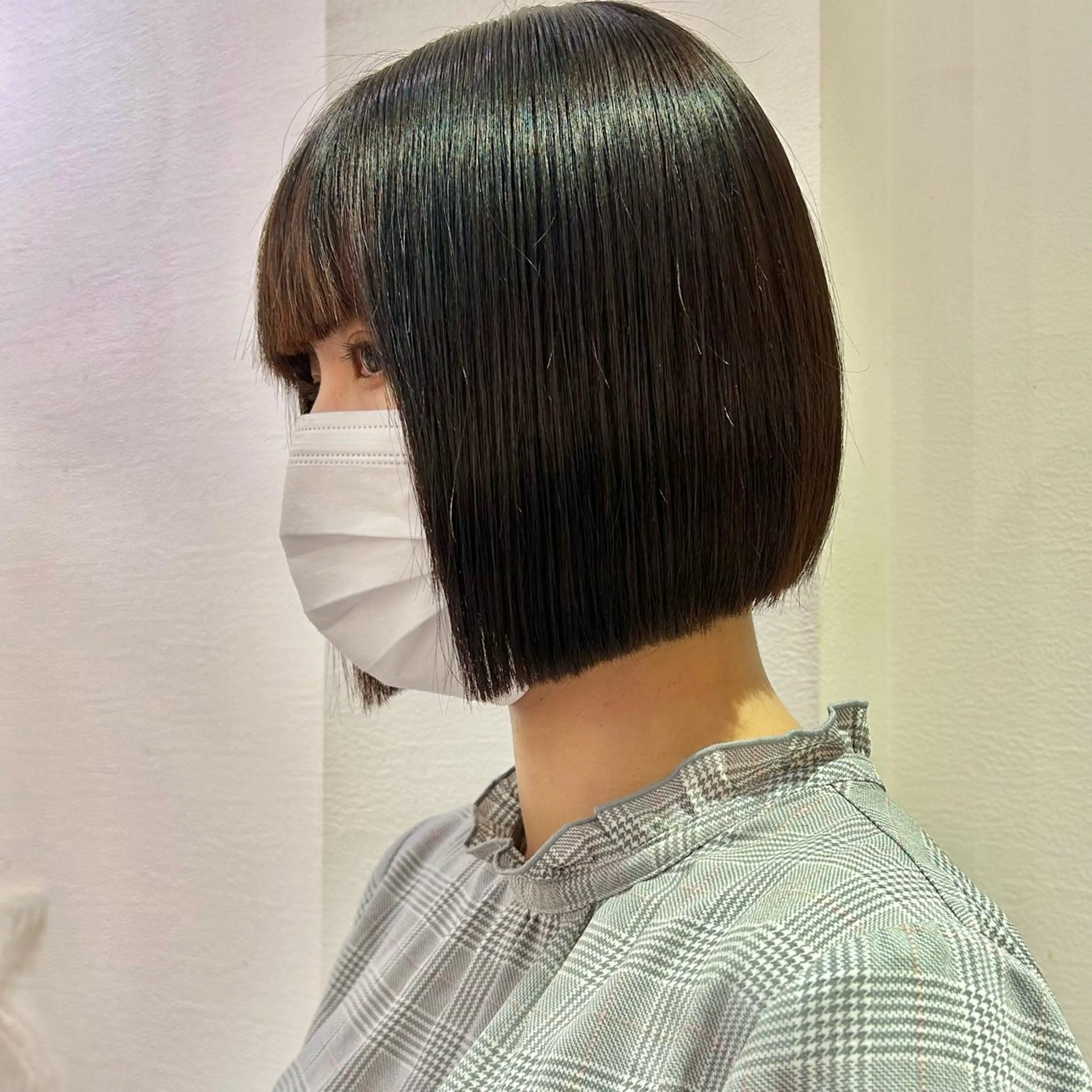 ミディアム カラー ワンレンボブ ブリーチ ブリーチなしカラー ボブ 顔周りカット 髪質改善【縮毛矯正】 北千住で美髪に導く人のヘアスタイル