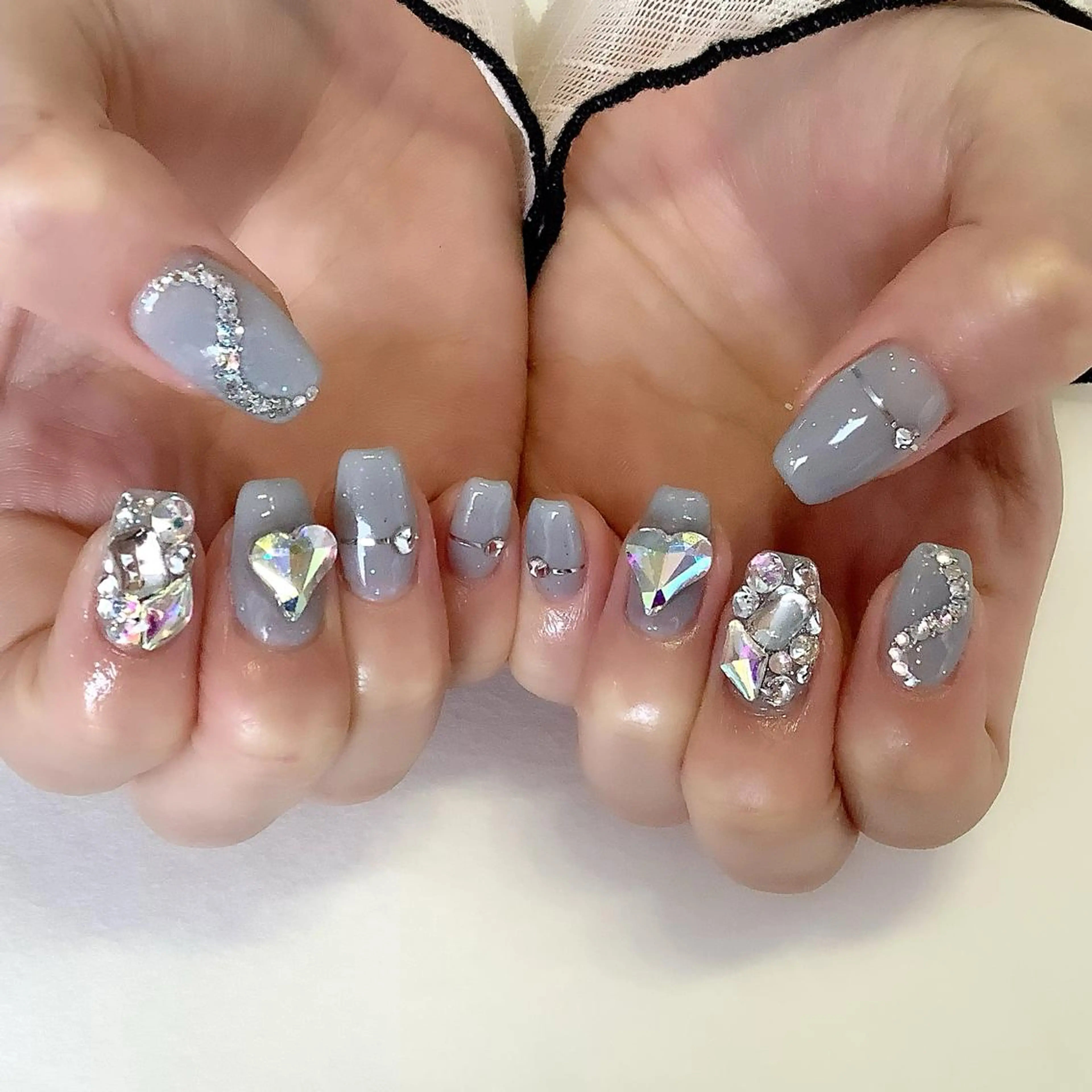 ネイル ハンドネイル 💎🐰 saki. m 🐰💎のネイルデザイン