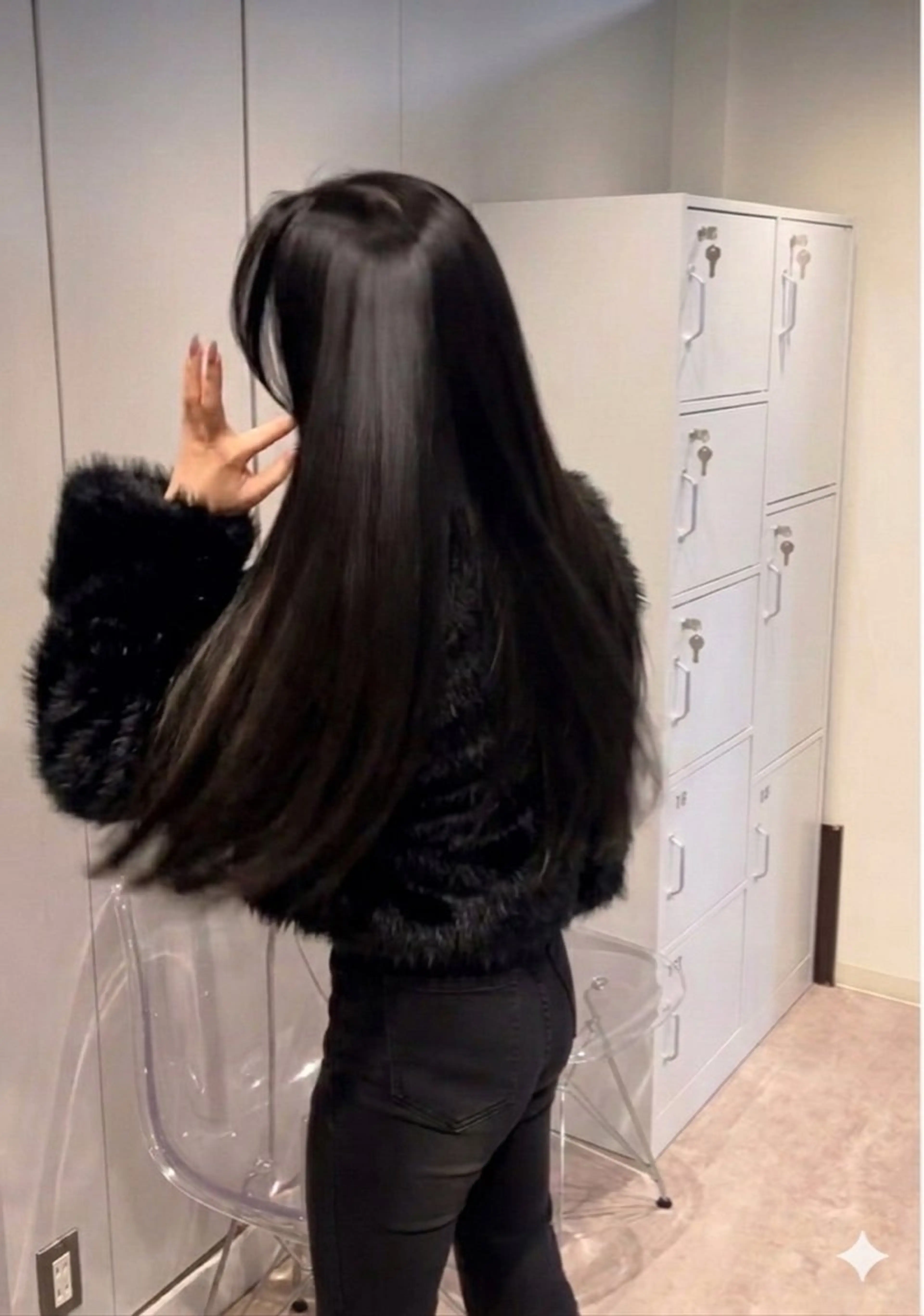 ロング カット トリートメント ⭕鏡のような劇艶/ 賀川サトシ⭕️のヘアスタイル