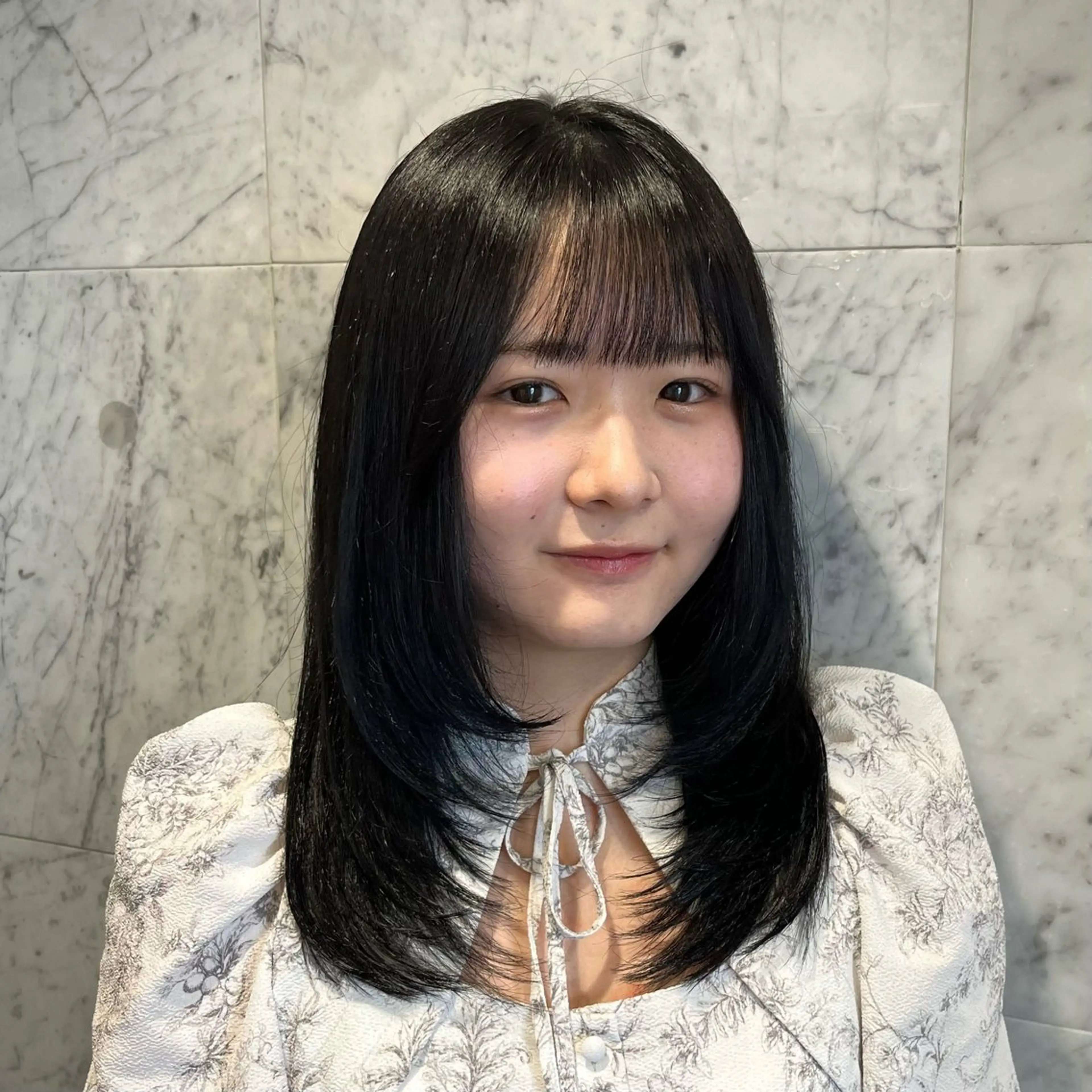 ミディアム レイヤーカット カット トリートメント 🦋レイヤー職人 猪瀬玲奈🦋のヘアスタイル