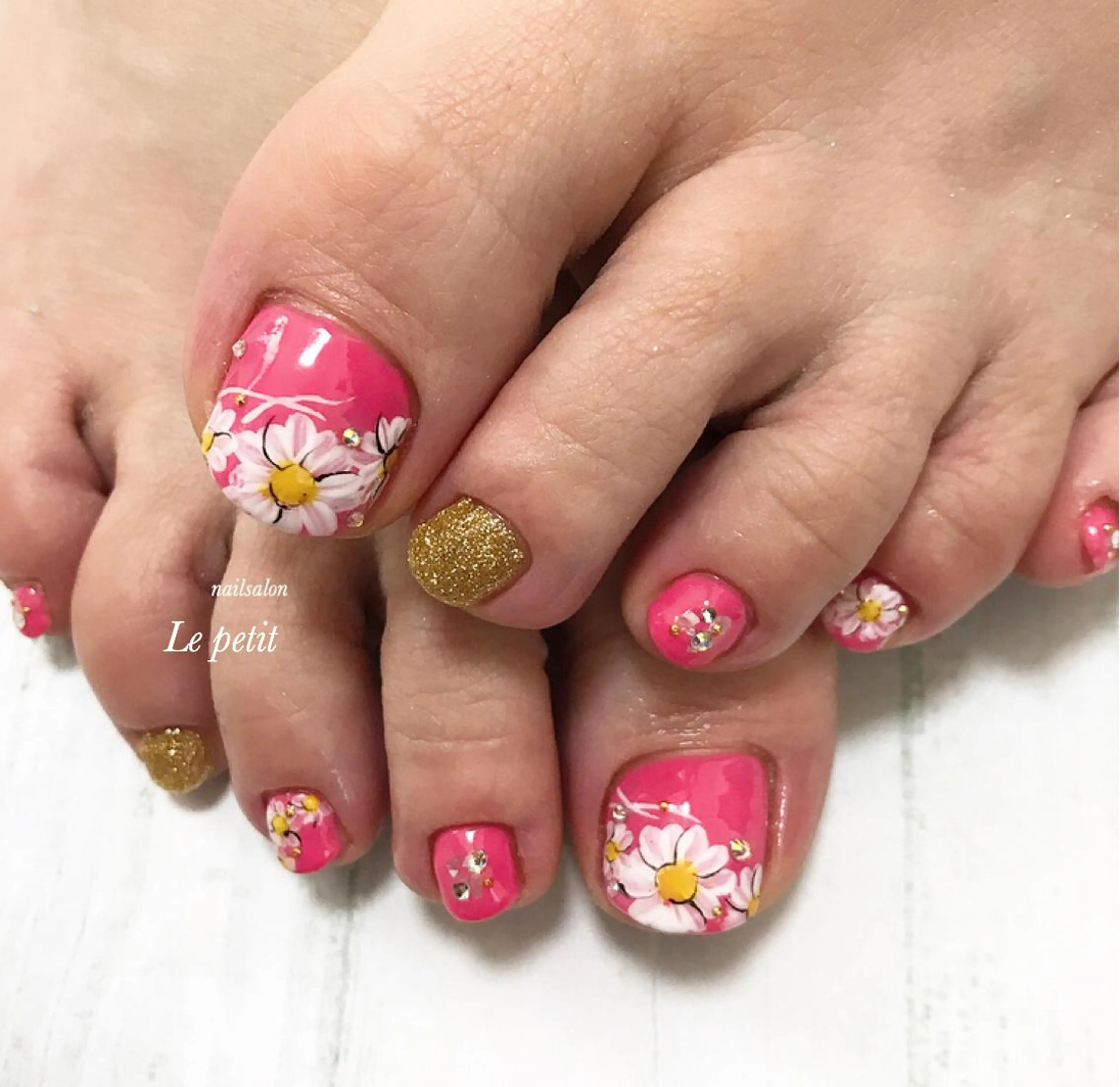 ネイル 石野 広佳のネイルデザイン