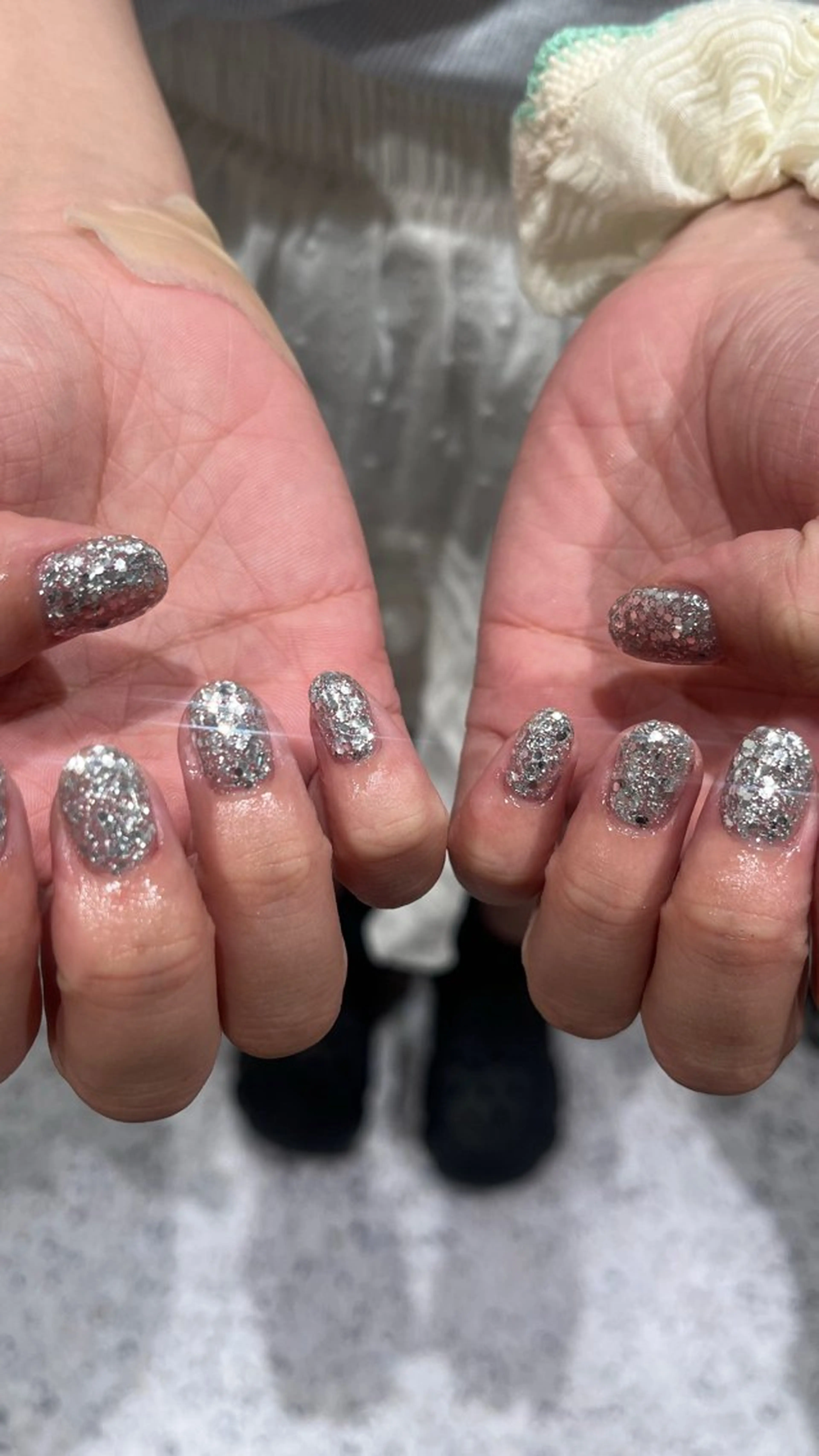 【U24】✨ラメ グリッター フラッシュネイル✨ ハンドの写真