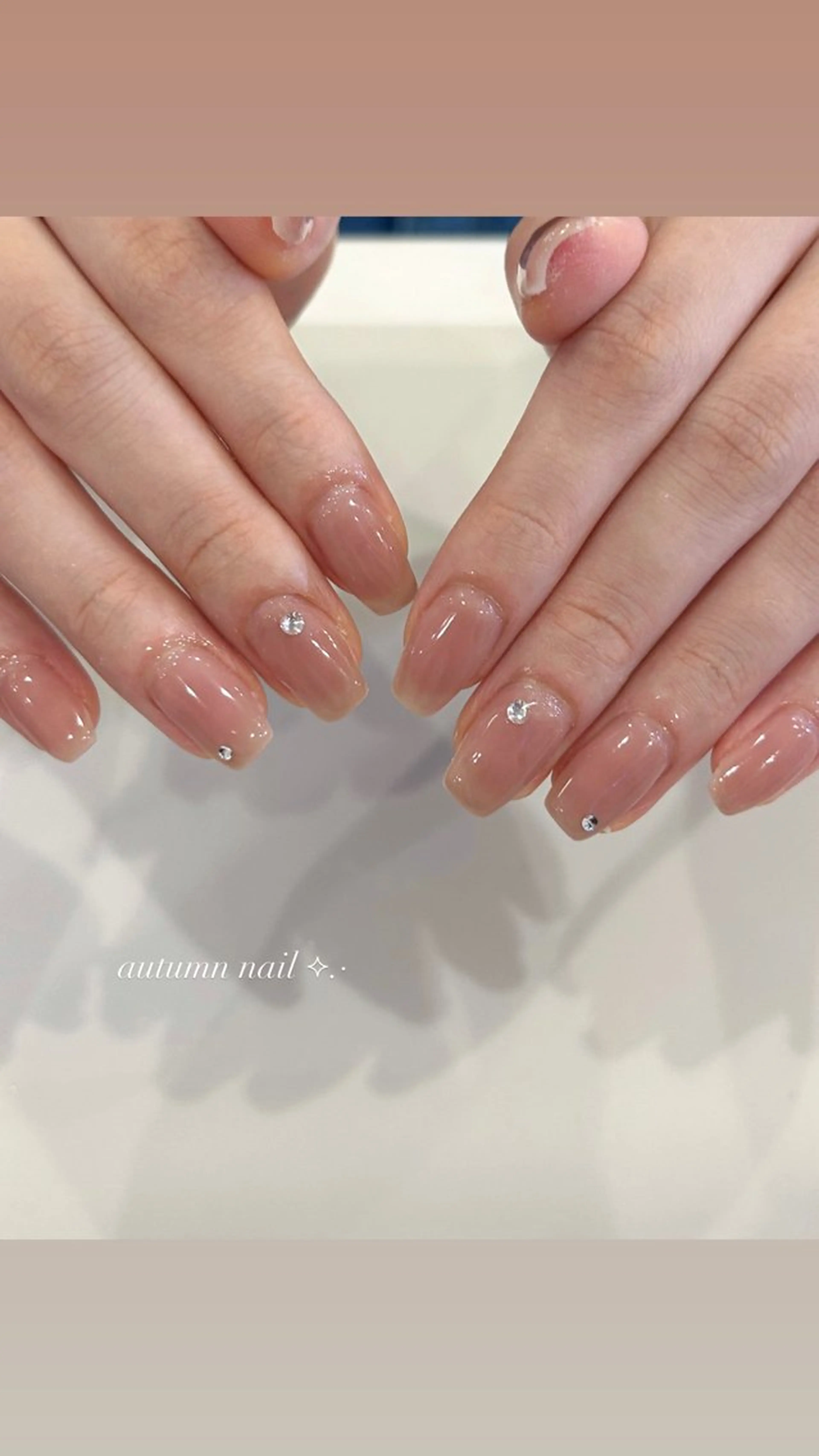 ネイル ストーンネイル ハンドネイル 岡崎 佑香のネイルデザイン