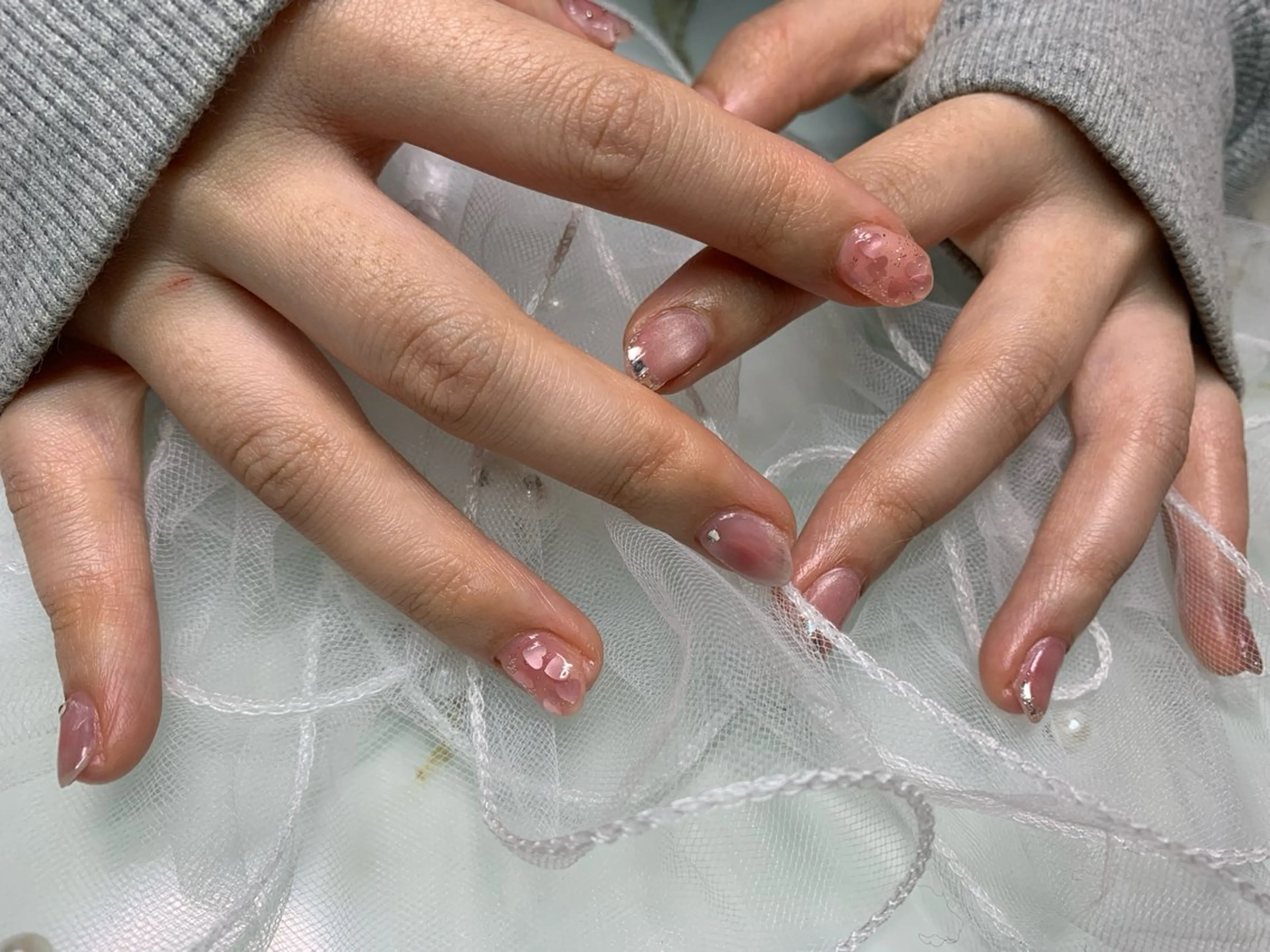 ネイル フレンチネイル ガラスフレンチ ハート マグネットネイル ネイリスト MAKOのネイルデザイン