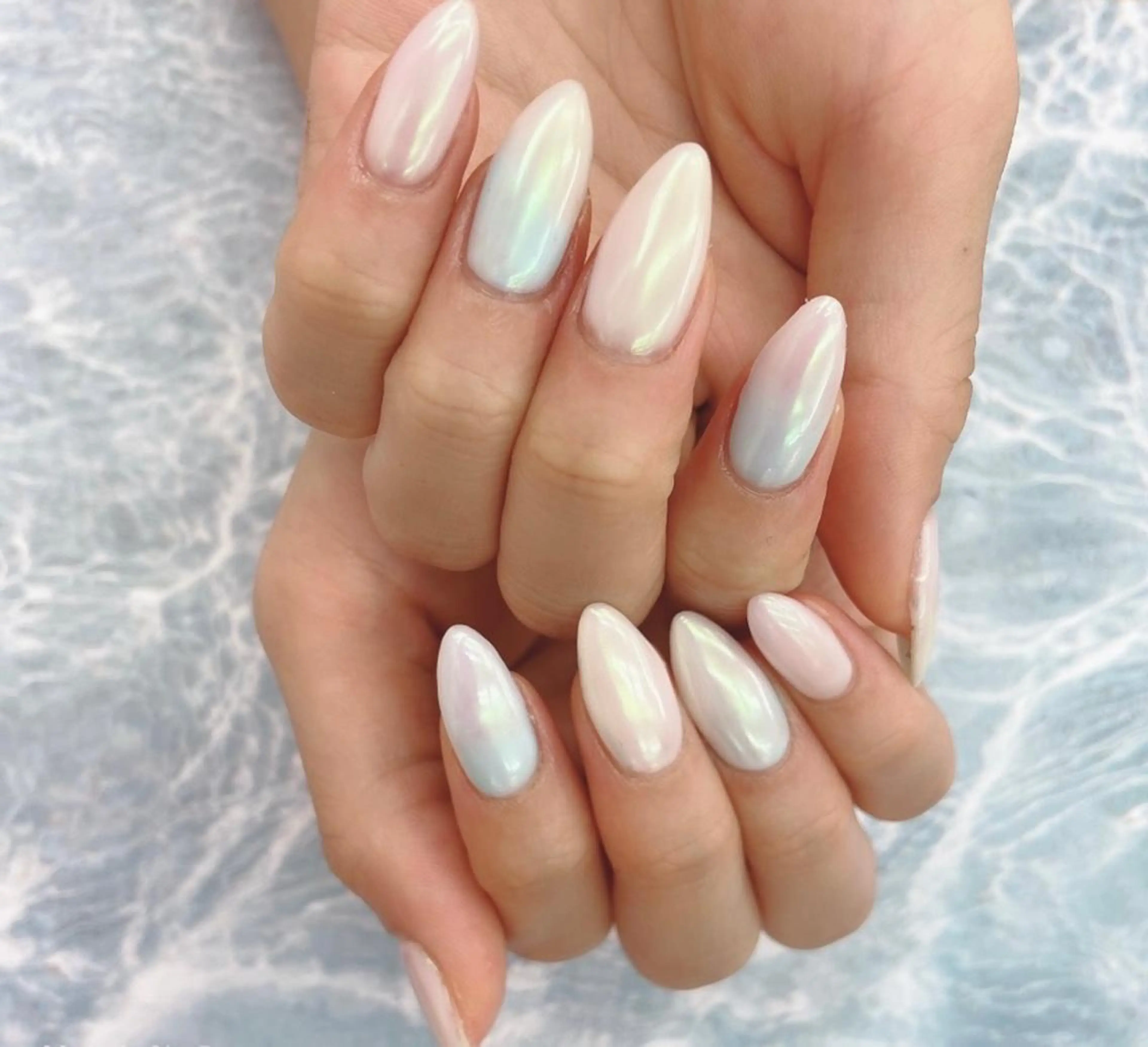 ネイル オーロラネイル キラキラネイル Nailist🌟 Wakanaのネイルデザイン