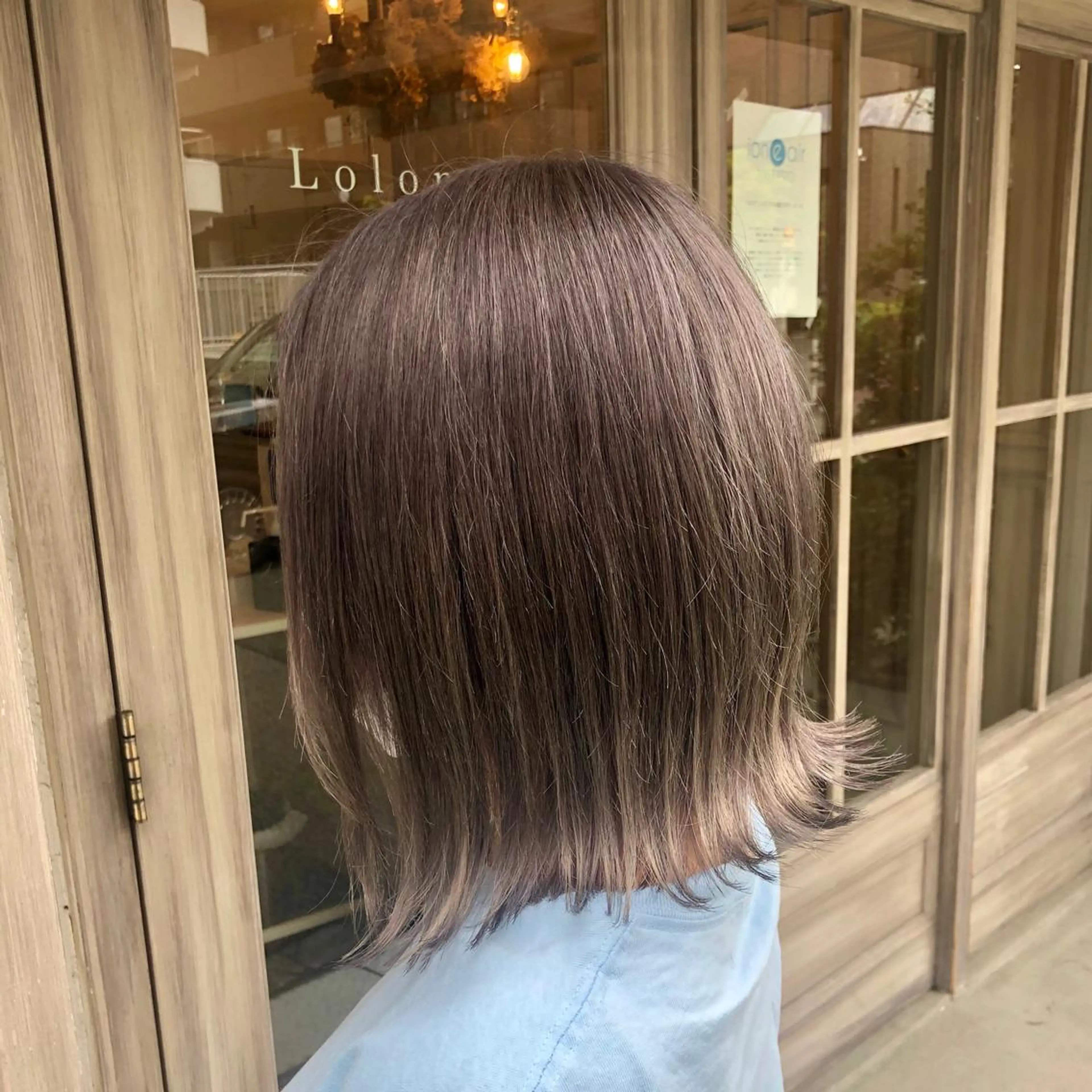 ショート カラー ブリーチ グレージュ イルミナカラー インナーカラー ボブ 【脱白髪染め】【髪質 改善】仲井槙一のヘアスタイル