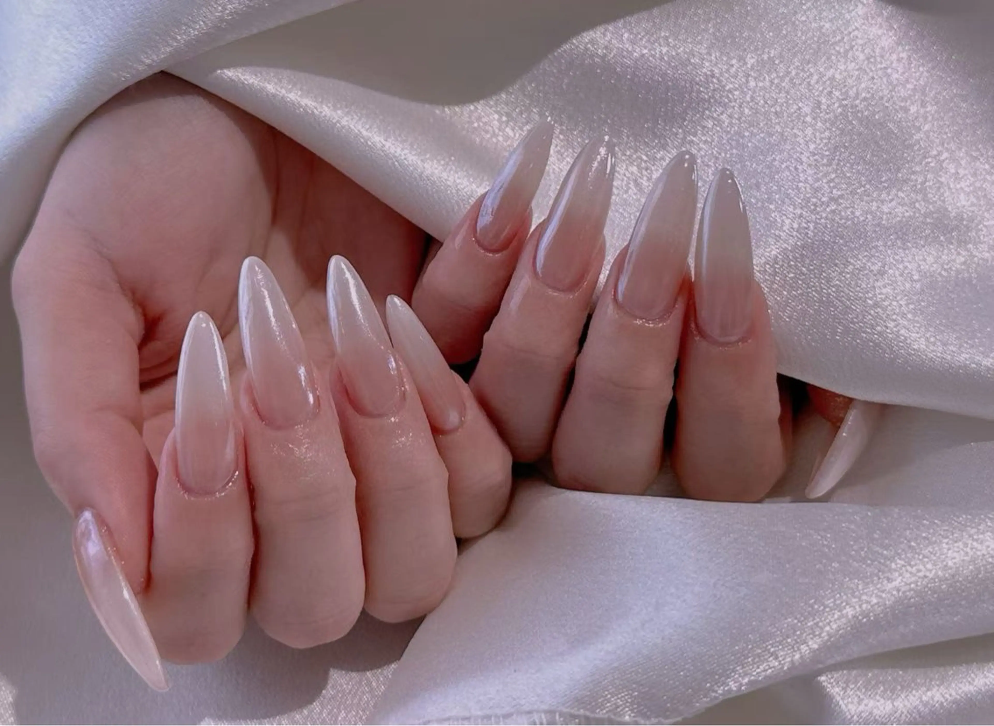 ネイル M2ネイルサロン【長さ出し&フィルイン導入店】所属・長さ出し専門店 RIRIのネイルデザイン