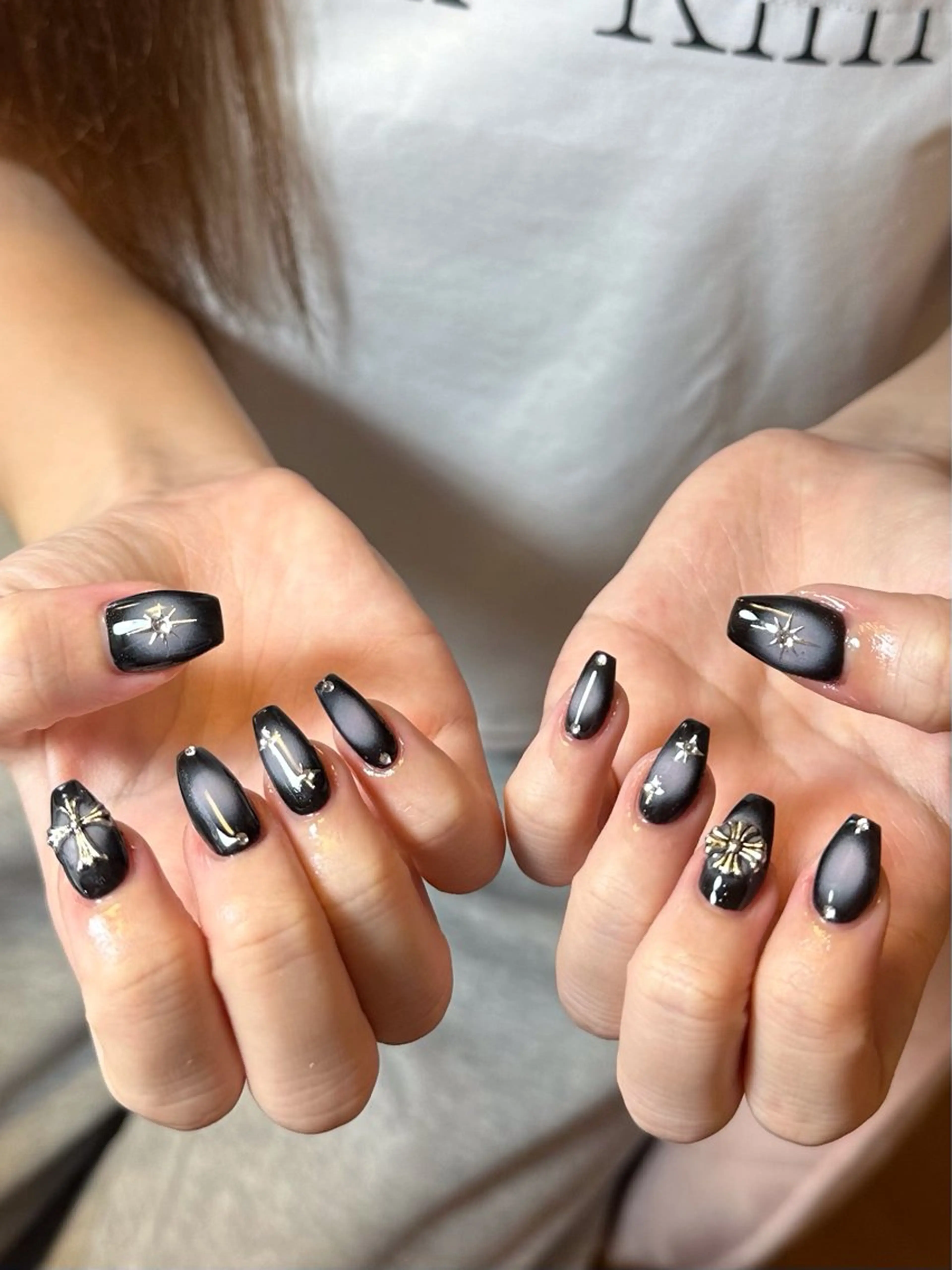 ネイル 長さ出し グラデーション キラキラネイル 韓国ネイル ラメ(グリッター) ハンドネイル ハンドケア Chisa Nail Studio所属・チ サのネイルデザイン