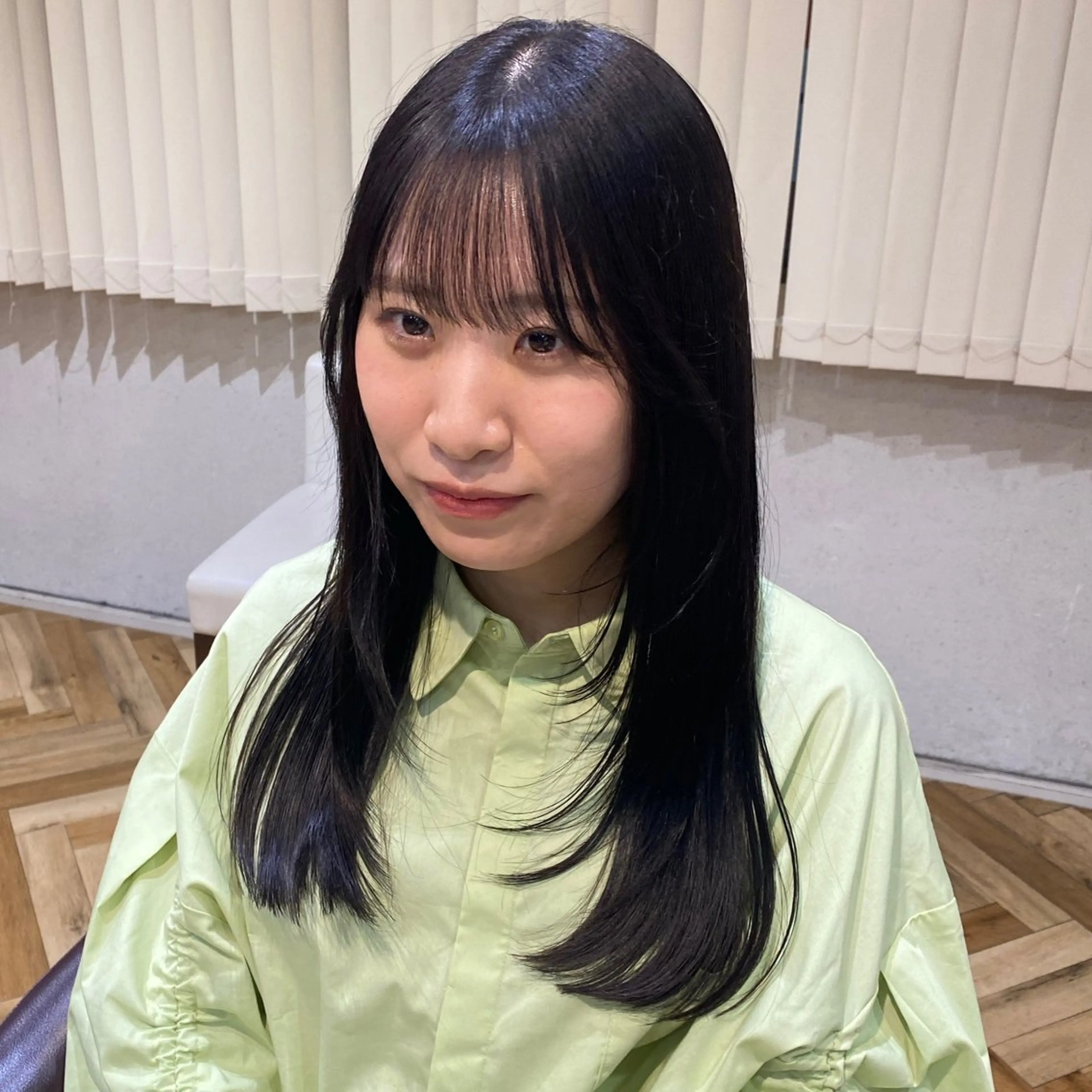 ロング カラー カット ヘアカラー 韓国ヘア AINA🐱のヘアスタイル