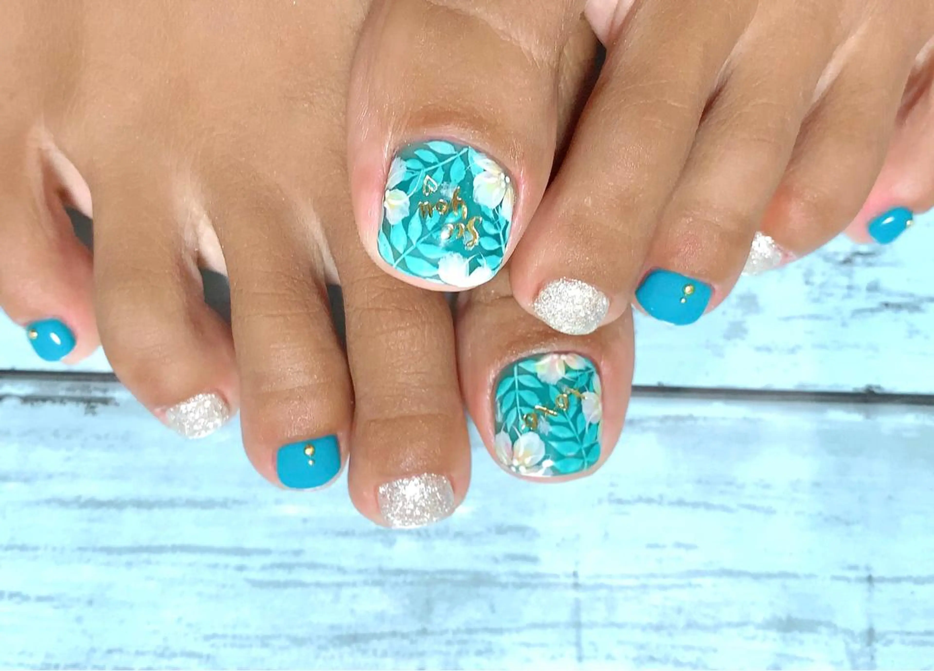 ネイル フットネイル Nail&Eyelash Amour(アムール)所属・山下 愛のネイルデザイン