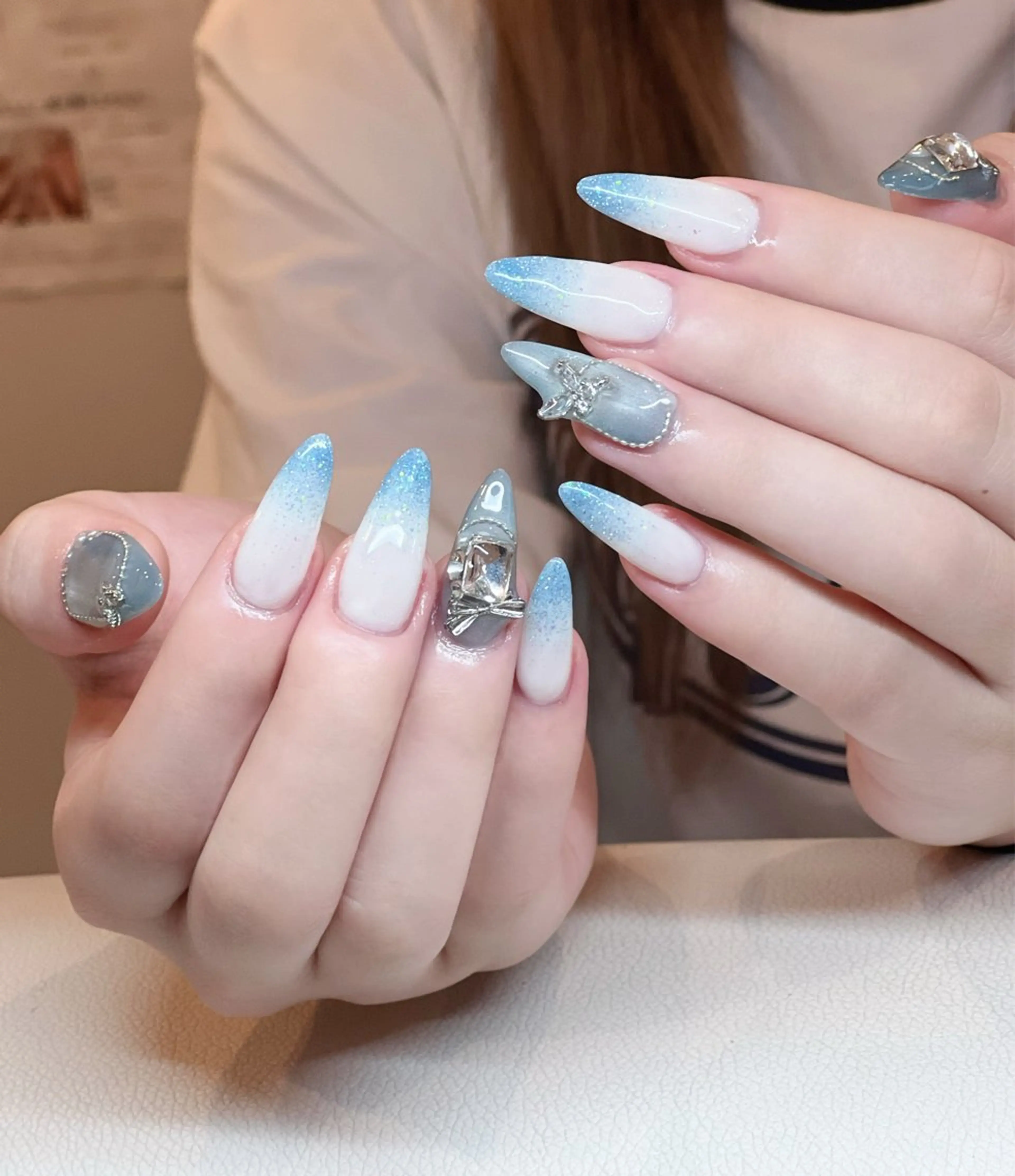 ネイル グラデーション ワンカラーネイル ハンドネイル RUBY Nail 日暮里店のネイルデザイン